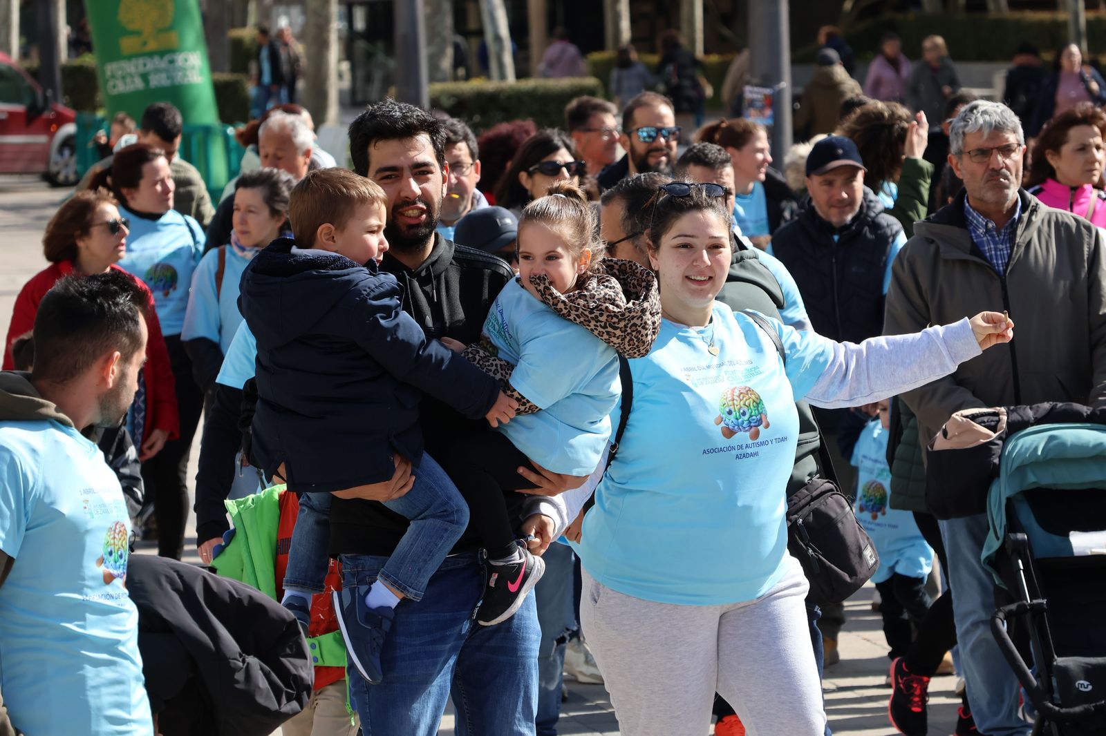 Paseo solidario por el Día Mundial del Autismo en Zamora (27)