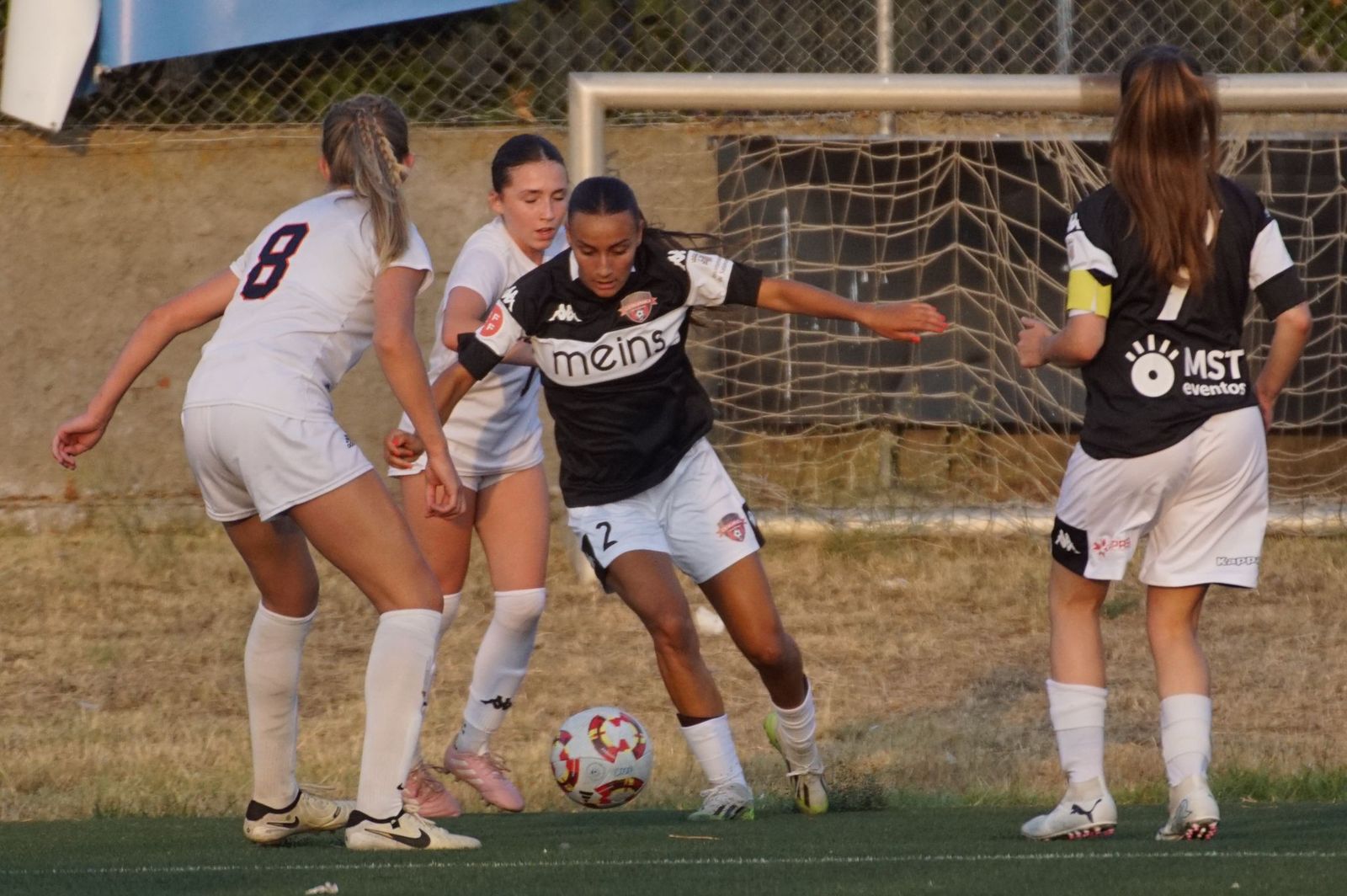 Partido amistoso Salamanca Fútbol Femenino y Milton Academy. Foto Juanes (21)