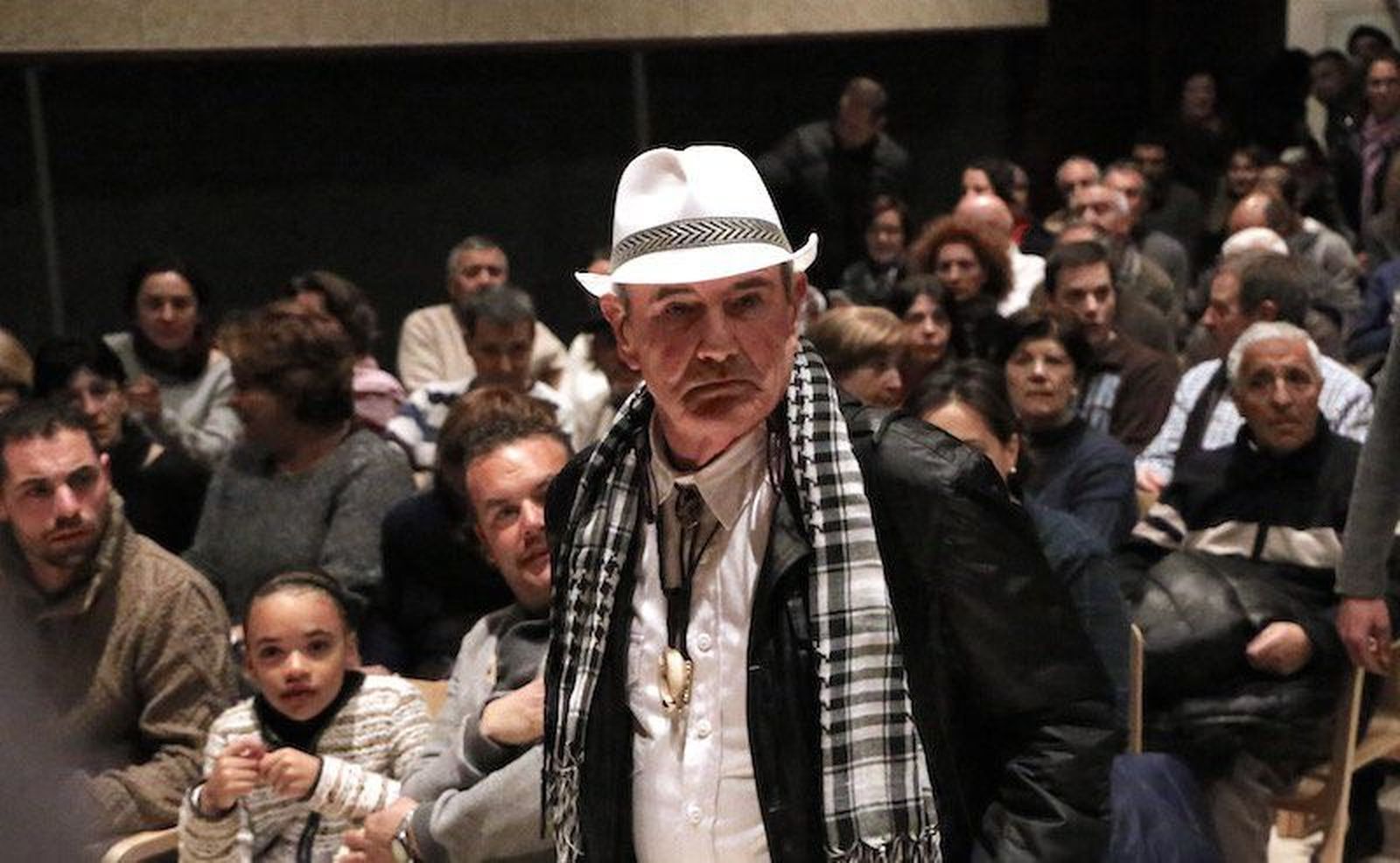 El niño de la manada