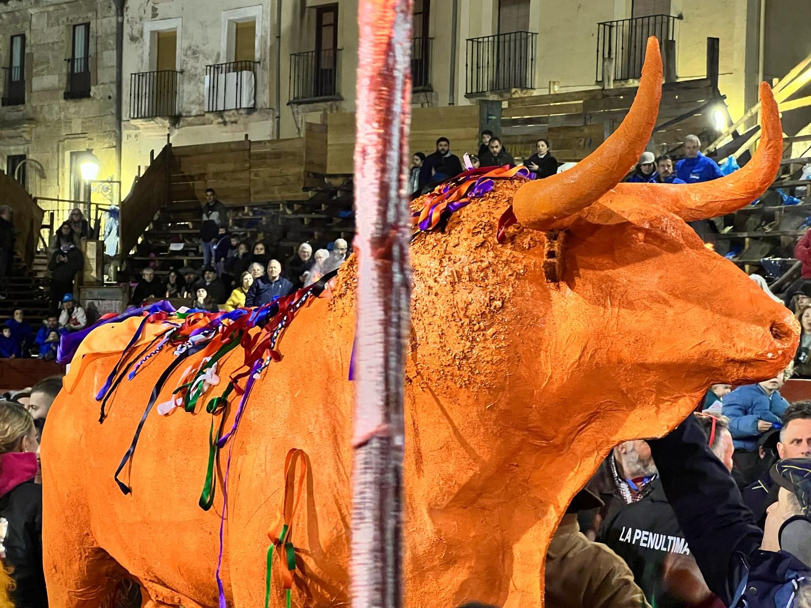 quema-del-toro-de-cenizos-carnaval-del-toro-ciudad-rodrigo-2025-16