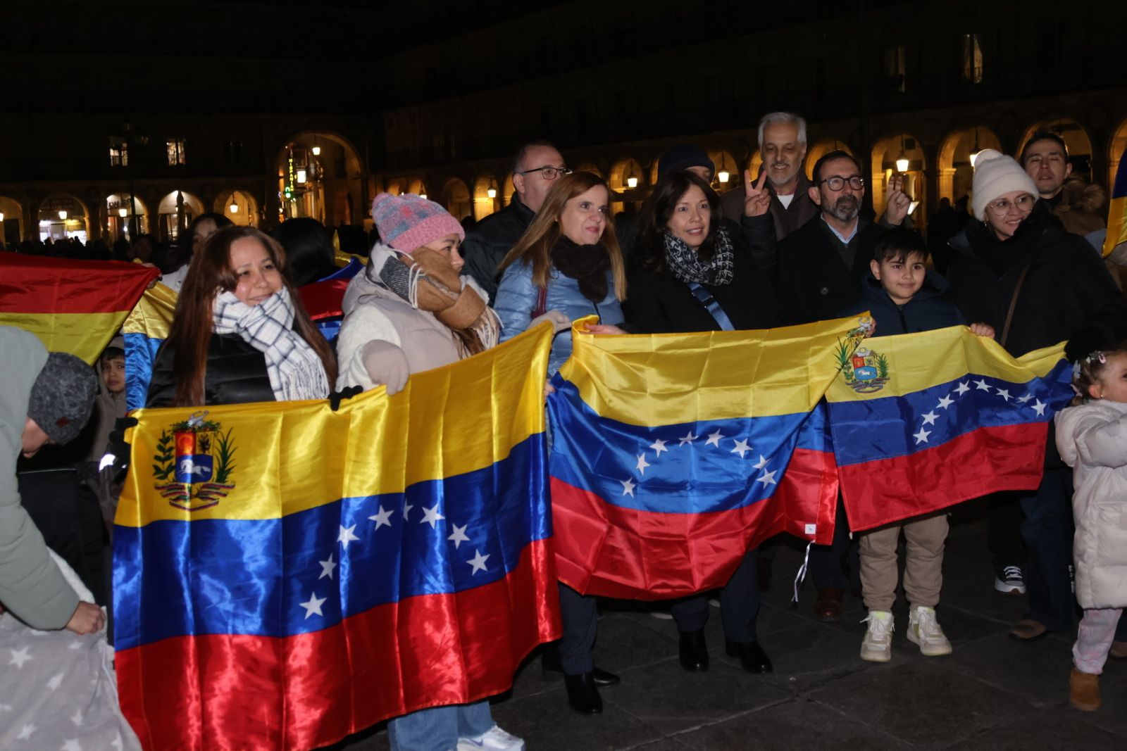 Concentración de venezolanos en Salamanca en la Plaza Mayor