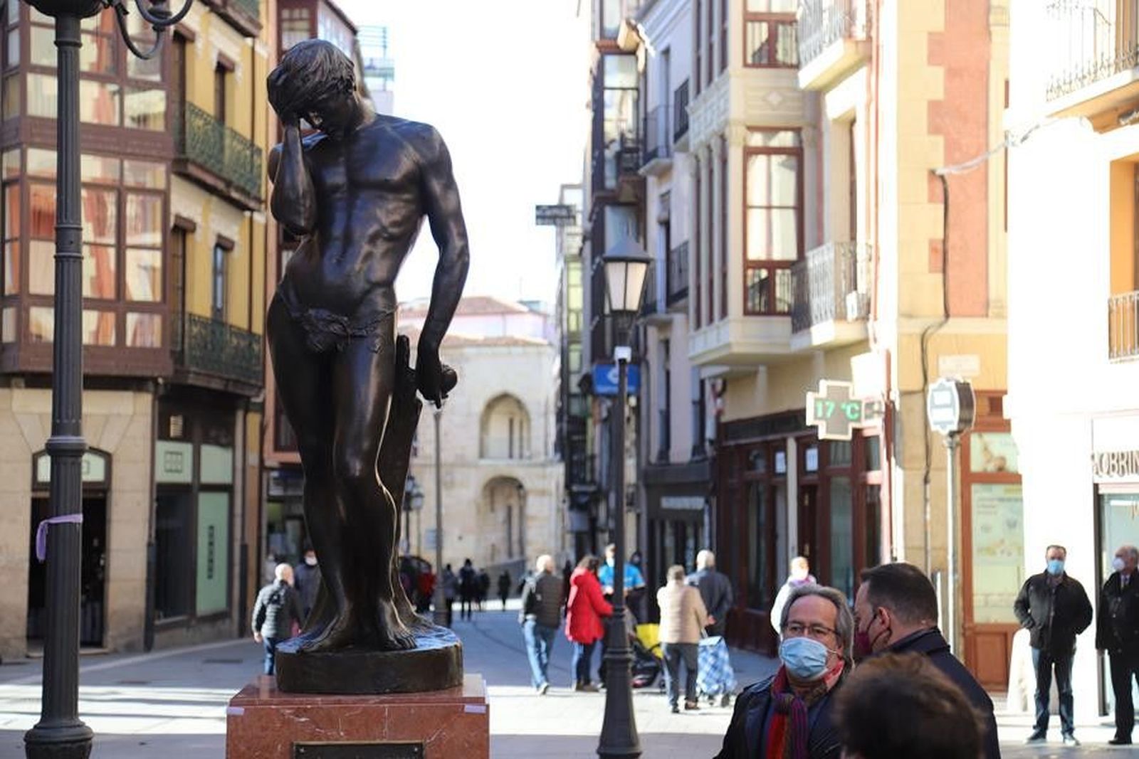 Sagasta escultura adan (9)