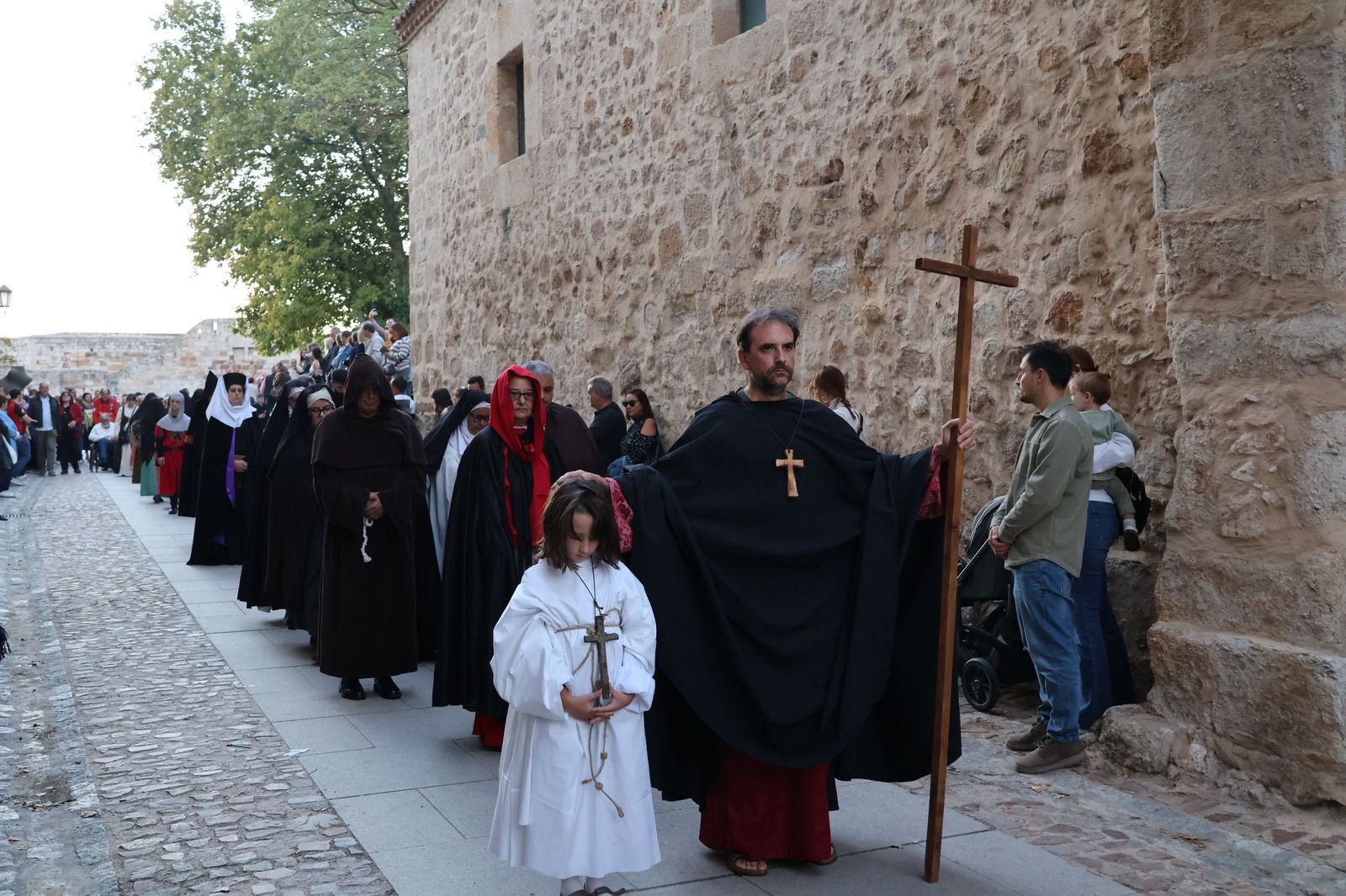 Desfile del entierro de los Hijos de Arias Gonzalo