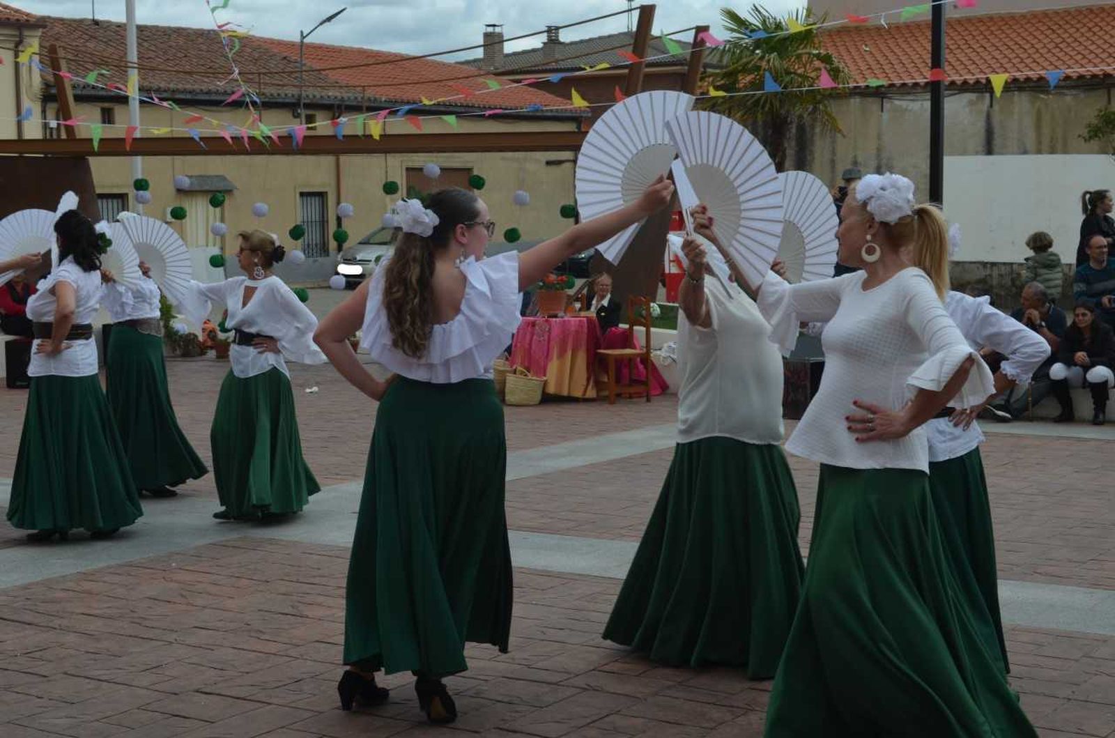 Primavera rociera en Roales del Pan
