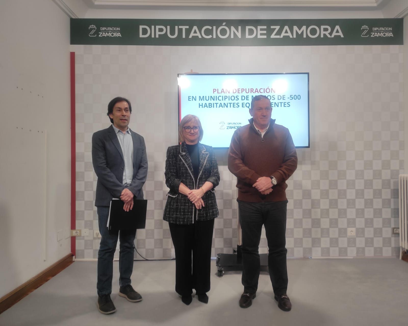Un instante de la rueda de prensa Un instante de la rueda de prensa