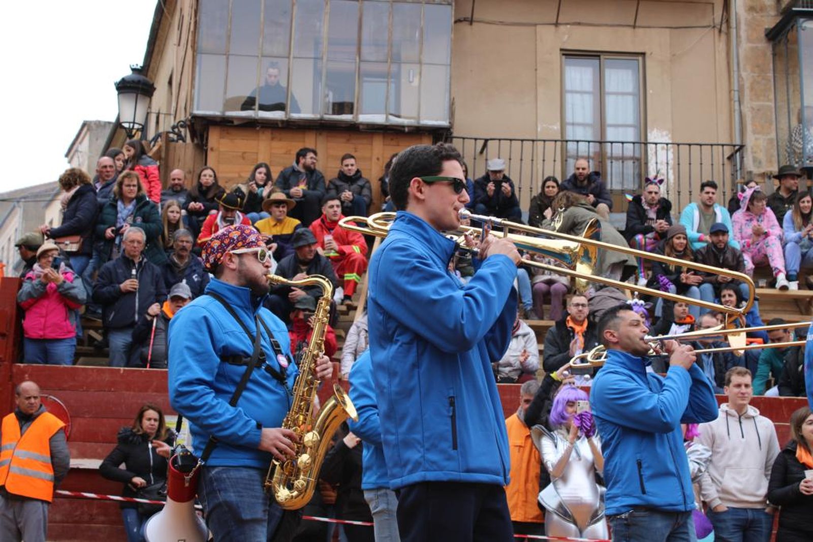 disfraces-del-sabado-de-carnaval-en-ciudad-rodrigo-96