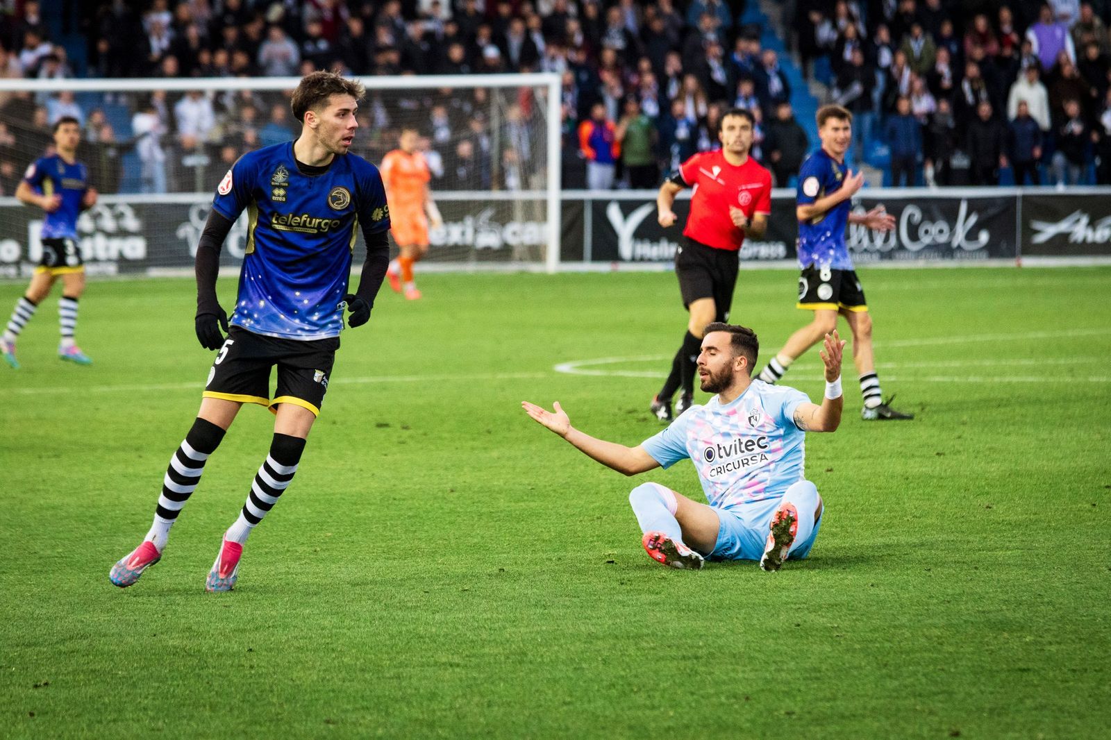 Unionistas – Ponferradina. Estadio Reina Sofía