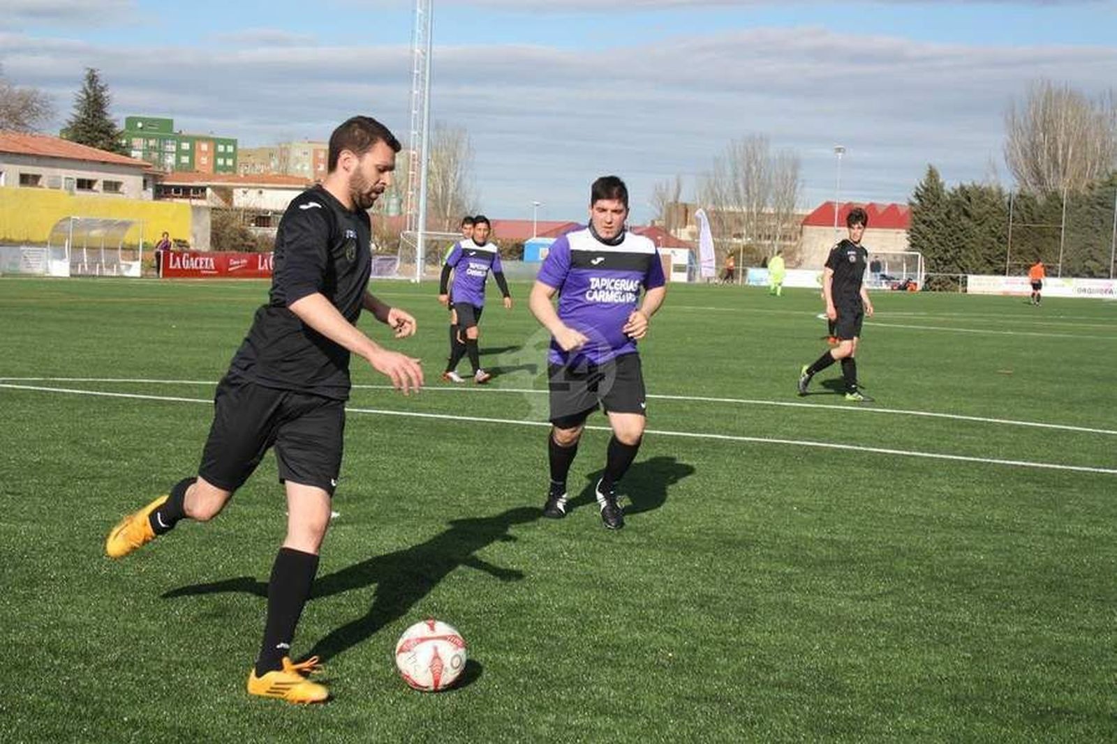 Los Bingos y Don Ibérico se juegan el ascenso a la Primera Futormes en la última jornada