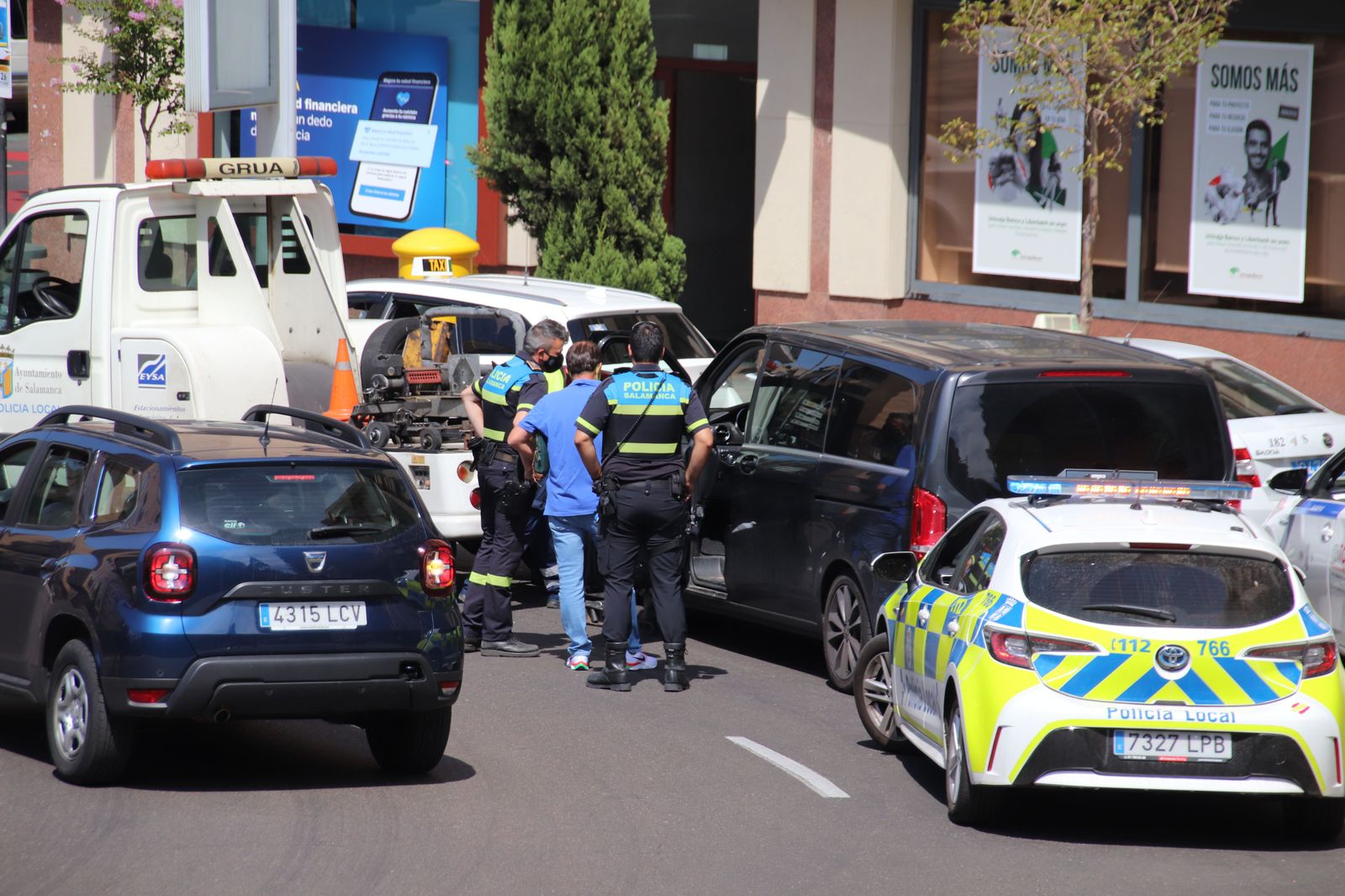 rotonda-puerta-zamora-2