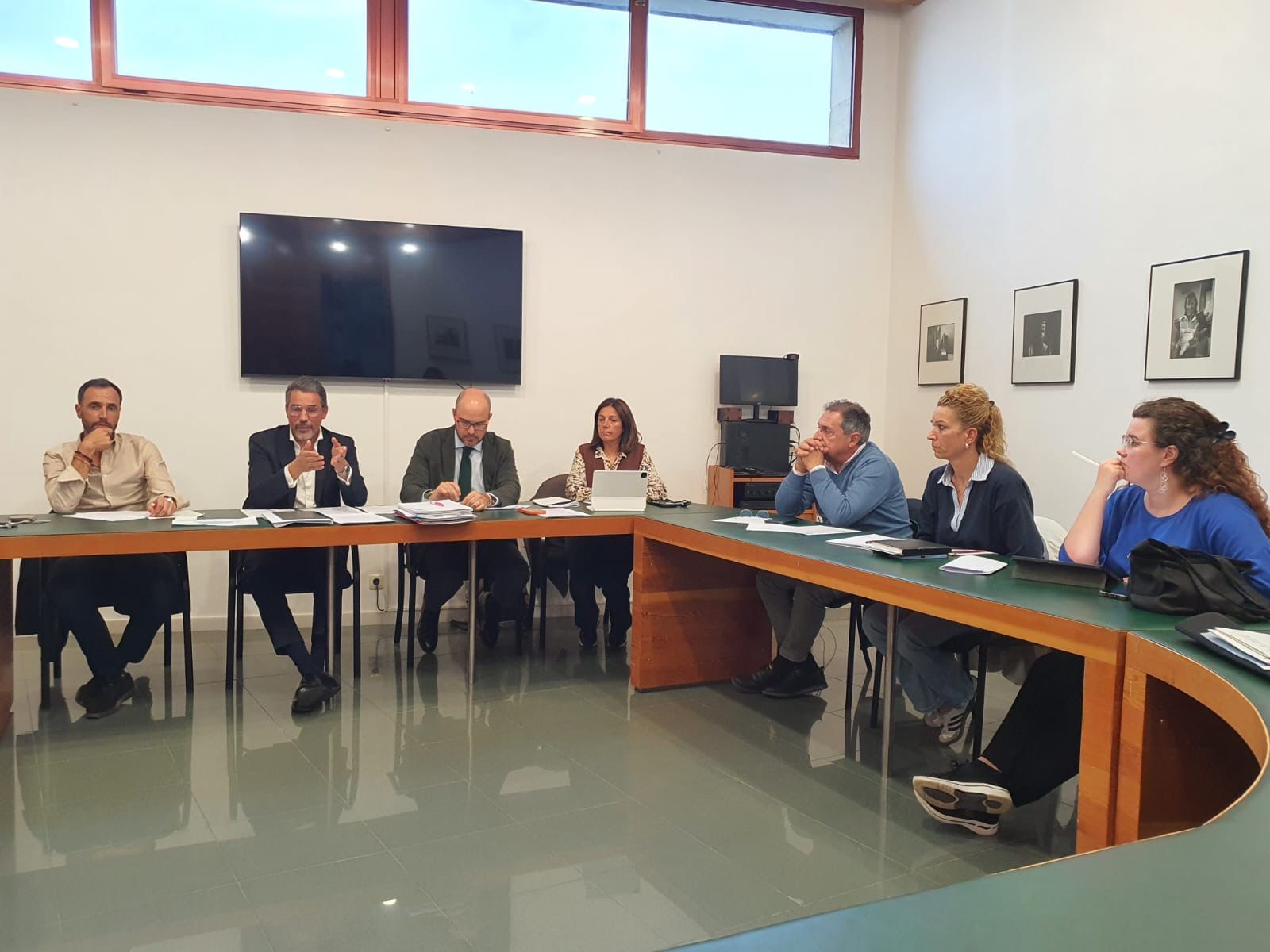 Pleno Villamayor octubre 2025