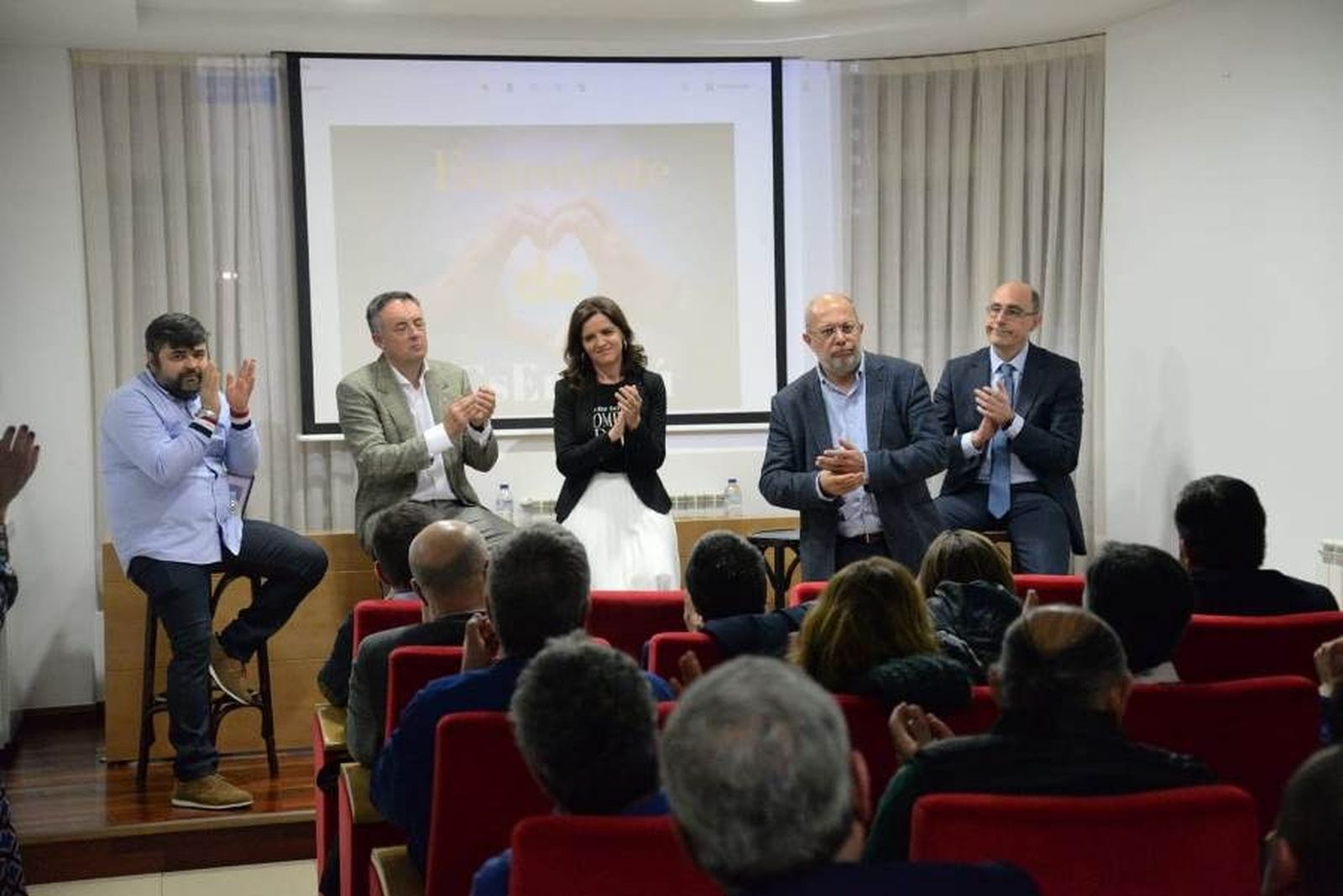 Igea en Leu00f3jn (2)