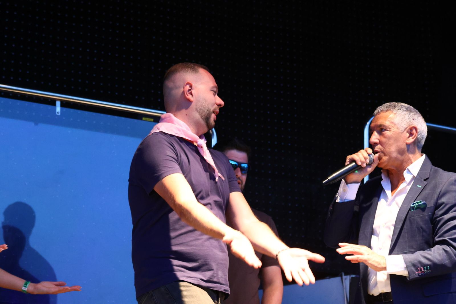 Salamanca de noche, sábado 18 de abril