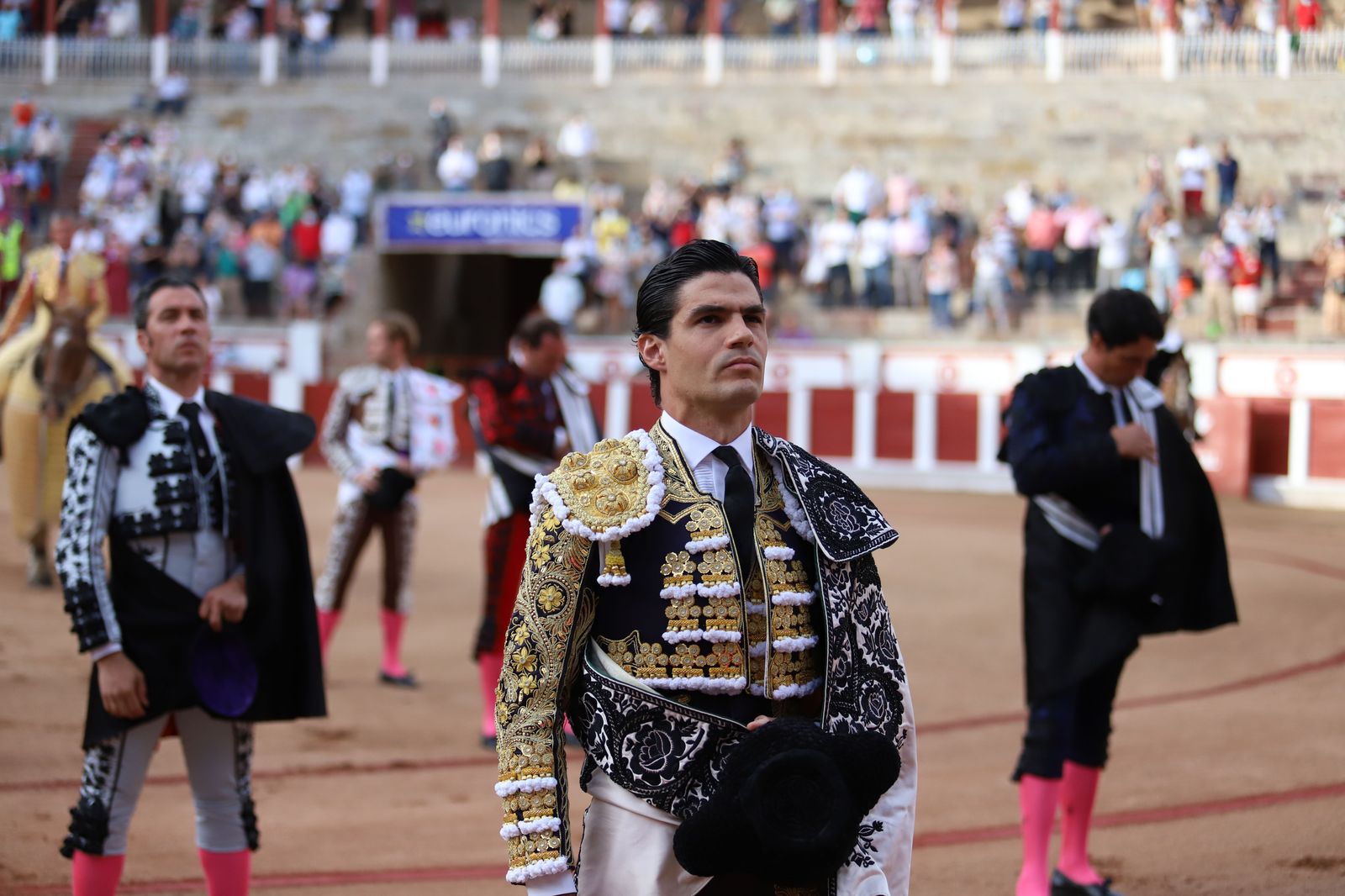 roca-rey-pablo-aguado-y-daniel-luque-en-zamora-56