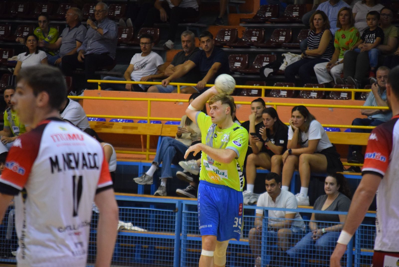 balonmano-zamora-balonmano-nava-7