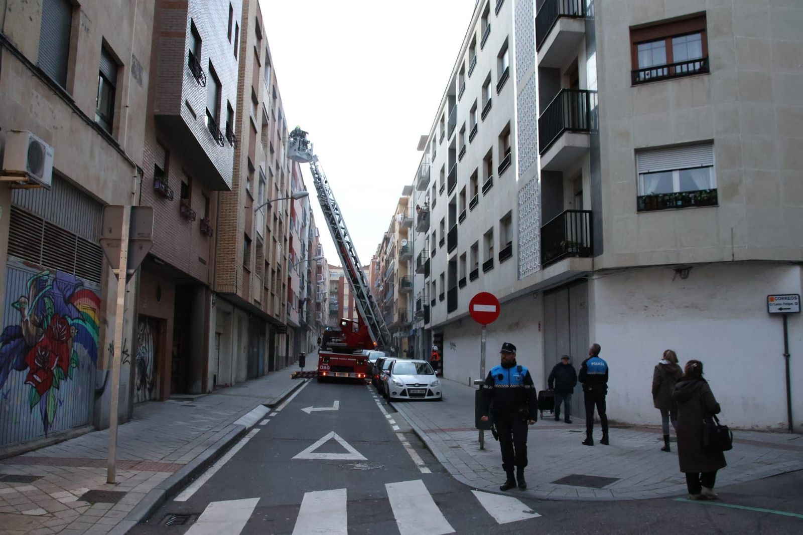 incendio-en-una-vivienda-en-la-calle-leon-felipe-4