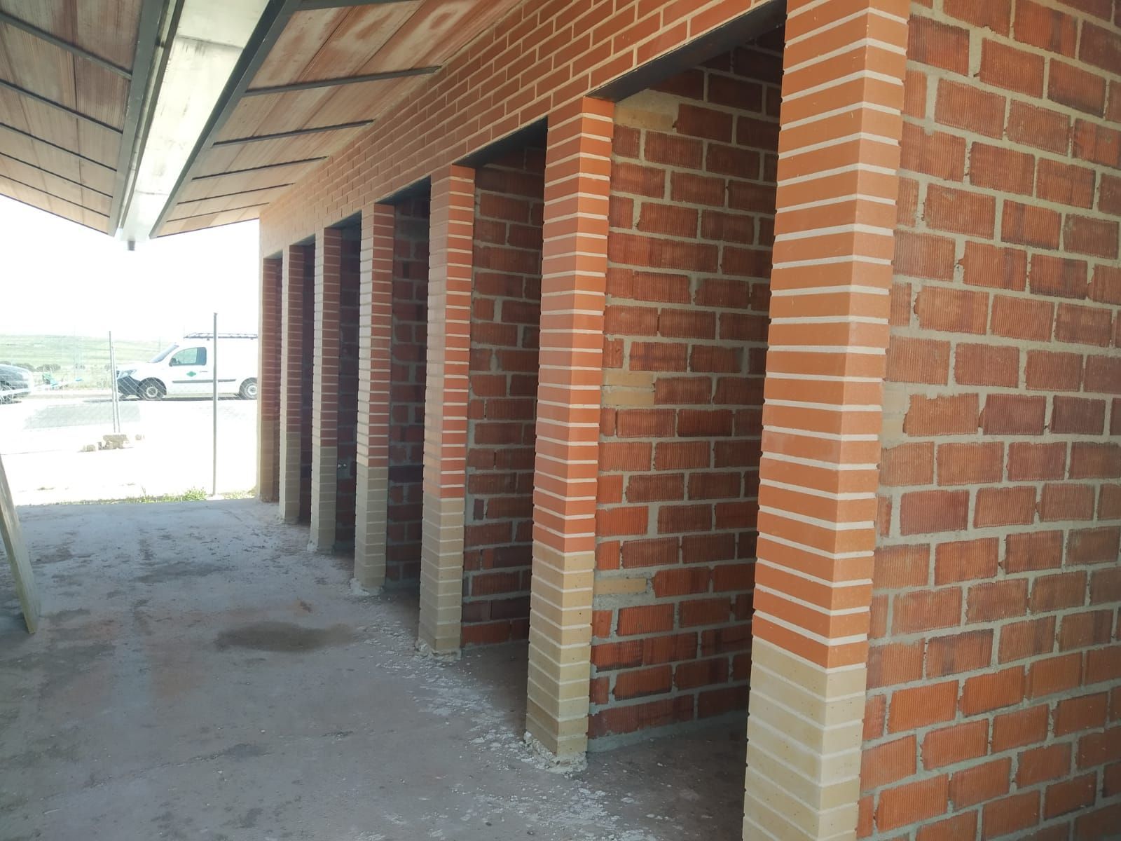 nuevas-casetas-de-aperos-en-los-huertos-familiares-de-villares-de-la-reina-5