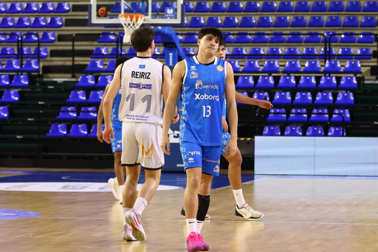 Perfumerías Avenida - CB Navia