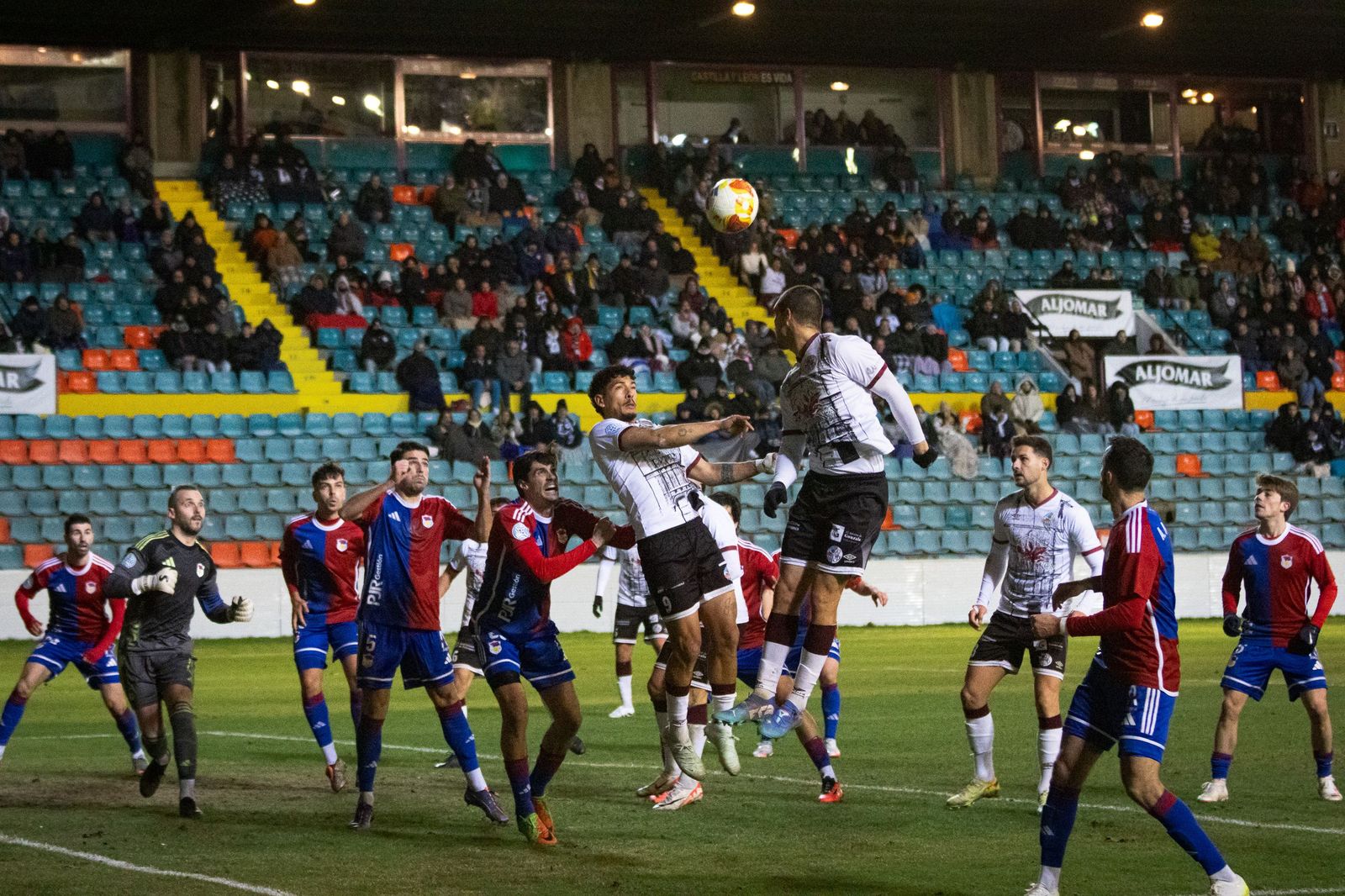 Salamanca CF UDS – Langreo. Estadio Helmántico