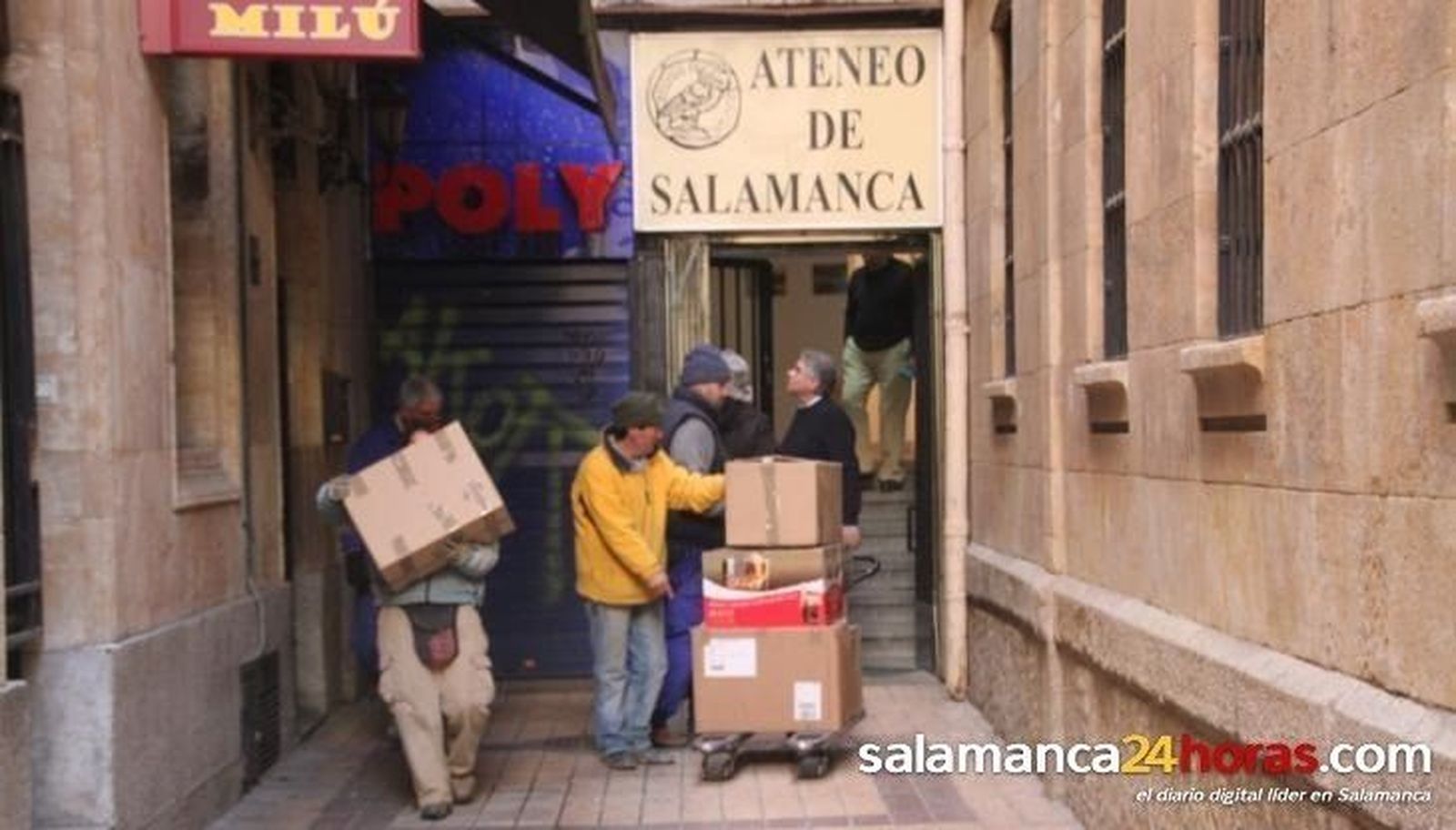 El Ateneo dice adiós a cuarenta años en el antiguo Callejón de Maldonado