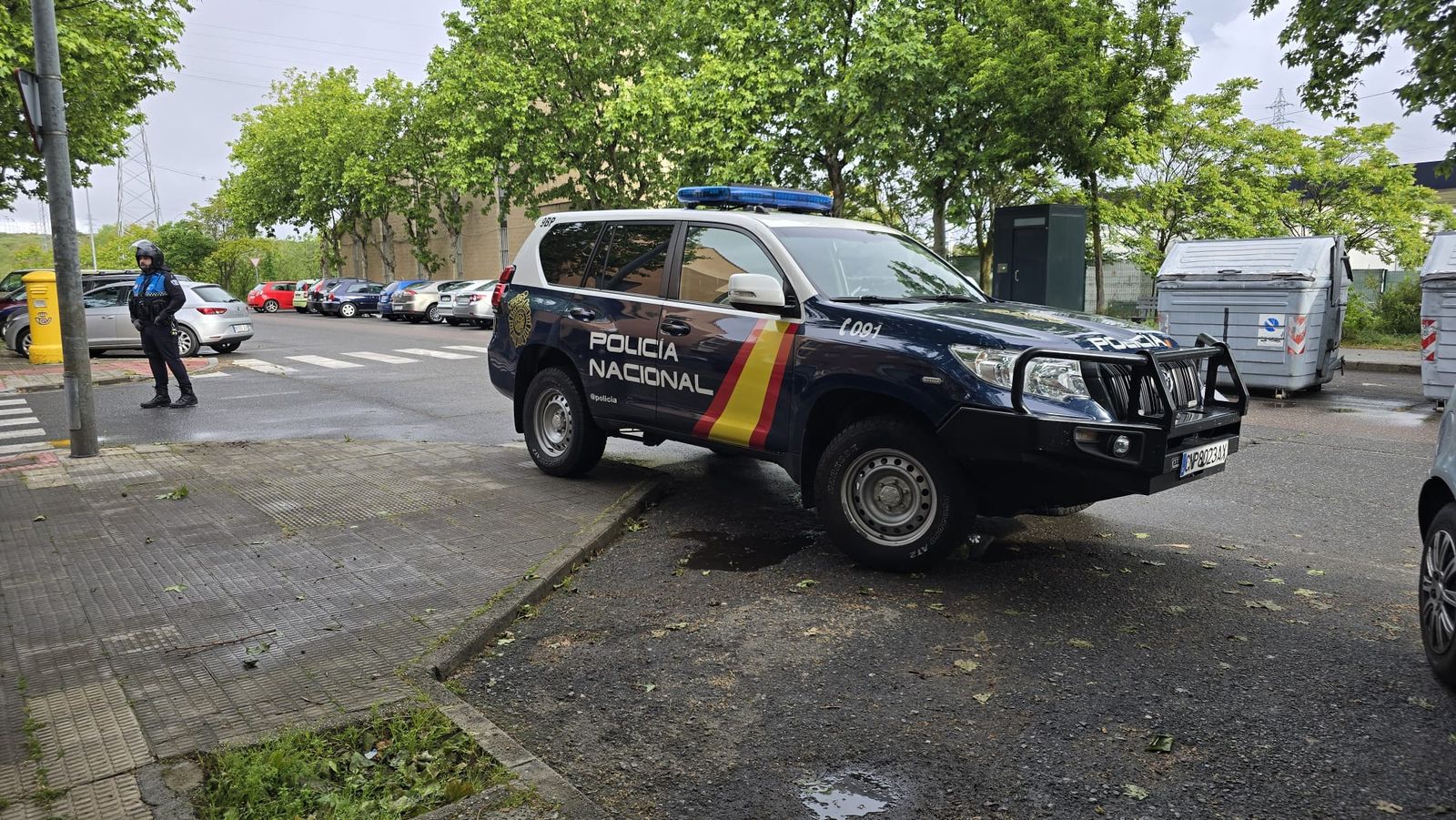 Redada de la Policía Nacional en la Plaza de Extremadura