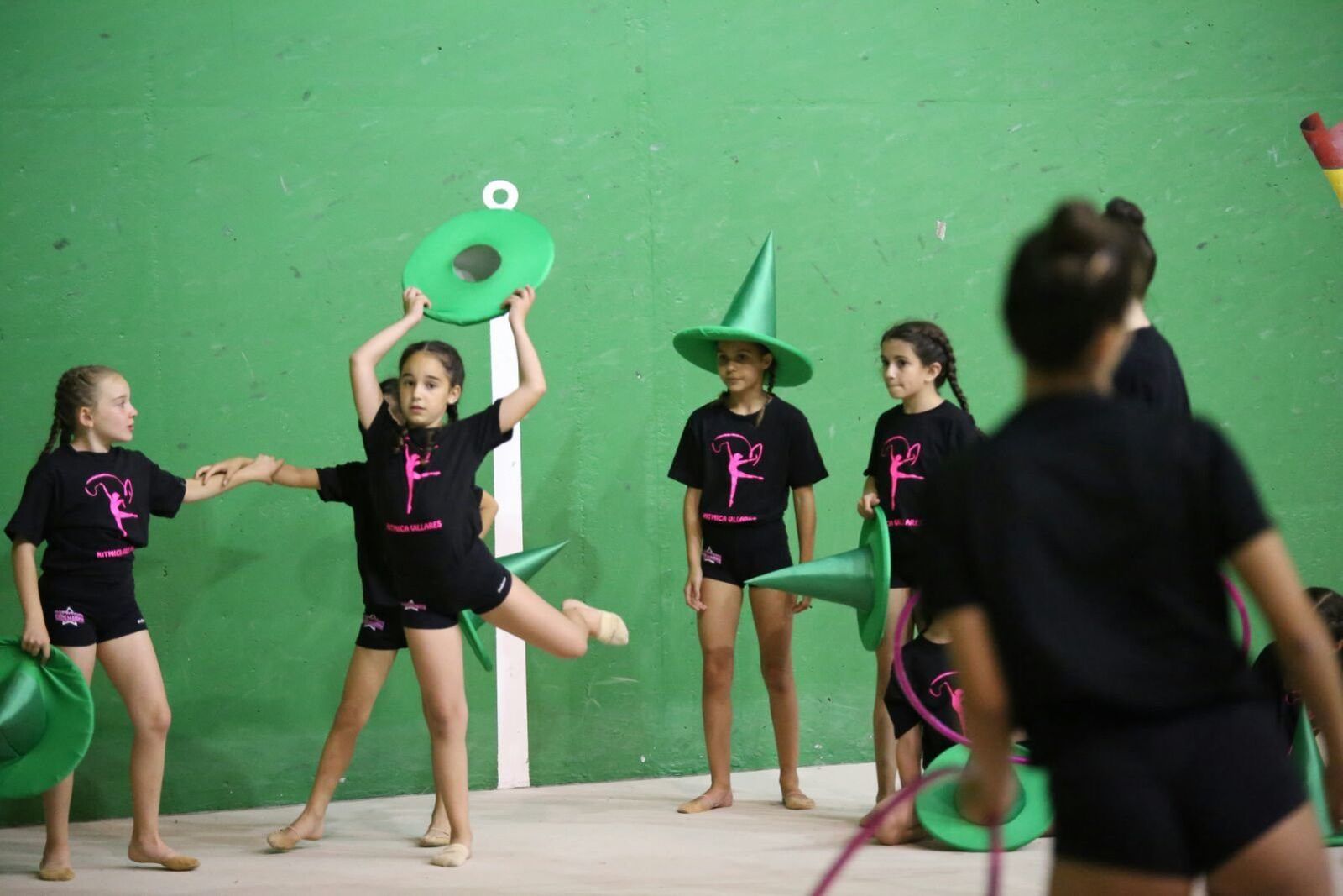 Exhibición de gimnasia en Villares de la Reina