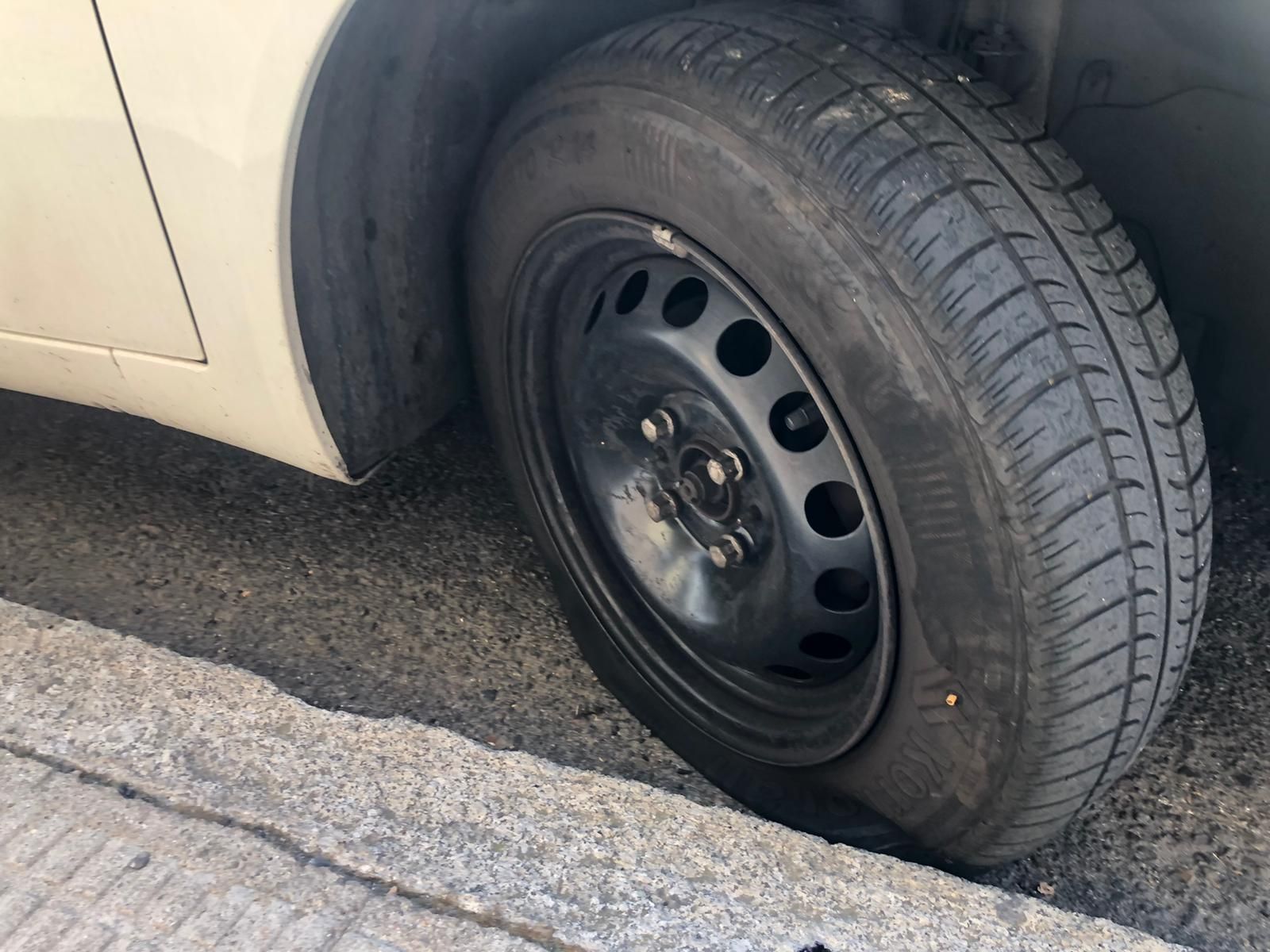 ruedas-pinchadas-en-el-barrio-vidal-4