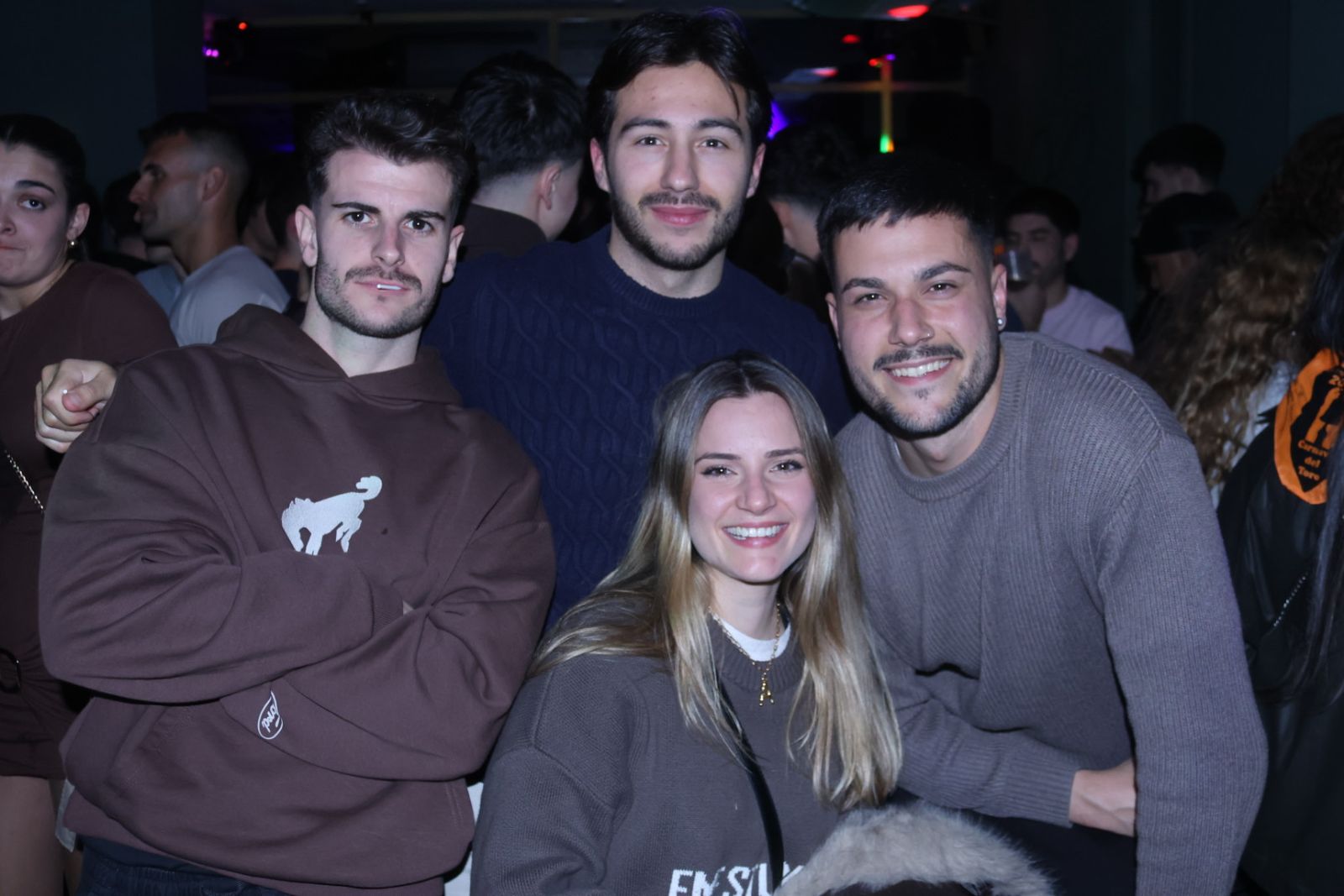 Los jóvenes vuelven a llenar las calles de Ciudad Rodrigo por el Carnaval del Toro