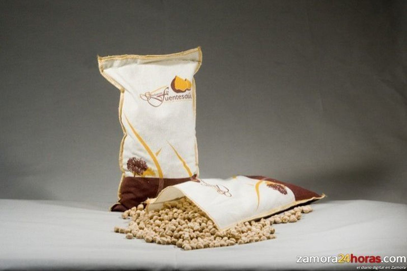 La Diputación aprueba ayudas de 100.000 euros para el fomento del garbanzo de Fuentesaúco y la mejora ganadera