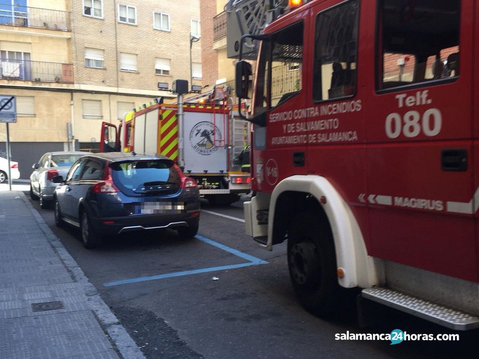 Bomberos calle Bodegones (1)