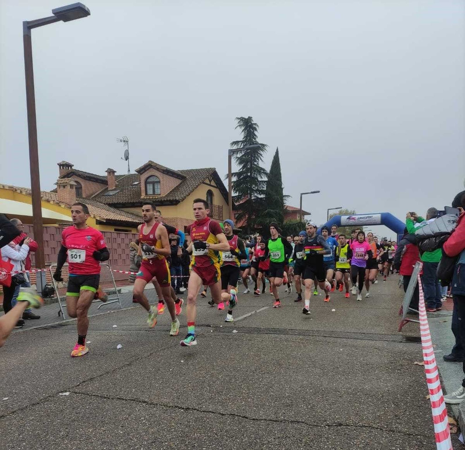 Vino Toro Caja Rural