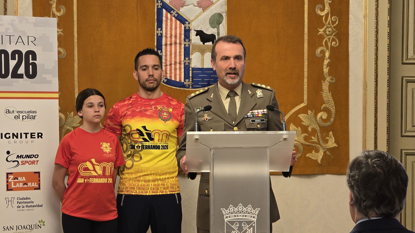 Oscar Javier Nocgués Santaló, coronel jefe del Regimiento de Especialidades de Ingenieros REI 11 en la presentación de la XIV Carrera Cívico-Militar San Fernando 2026