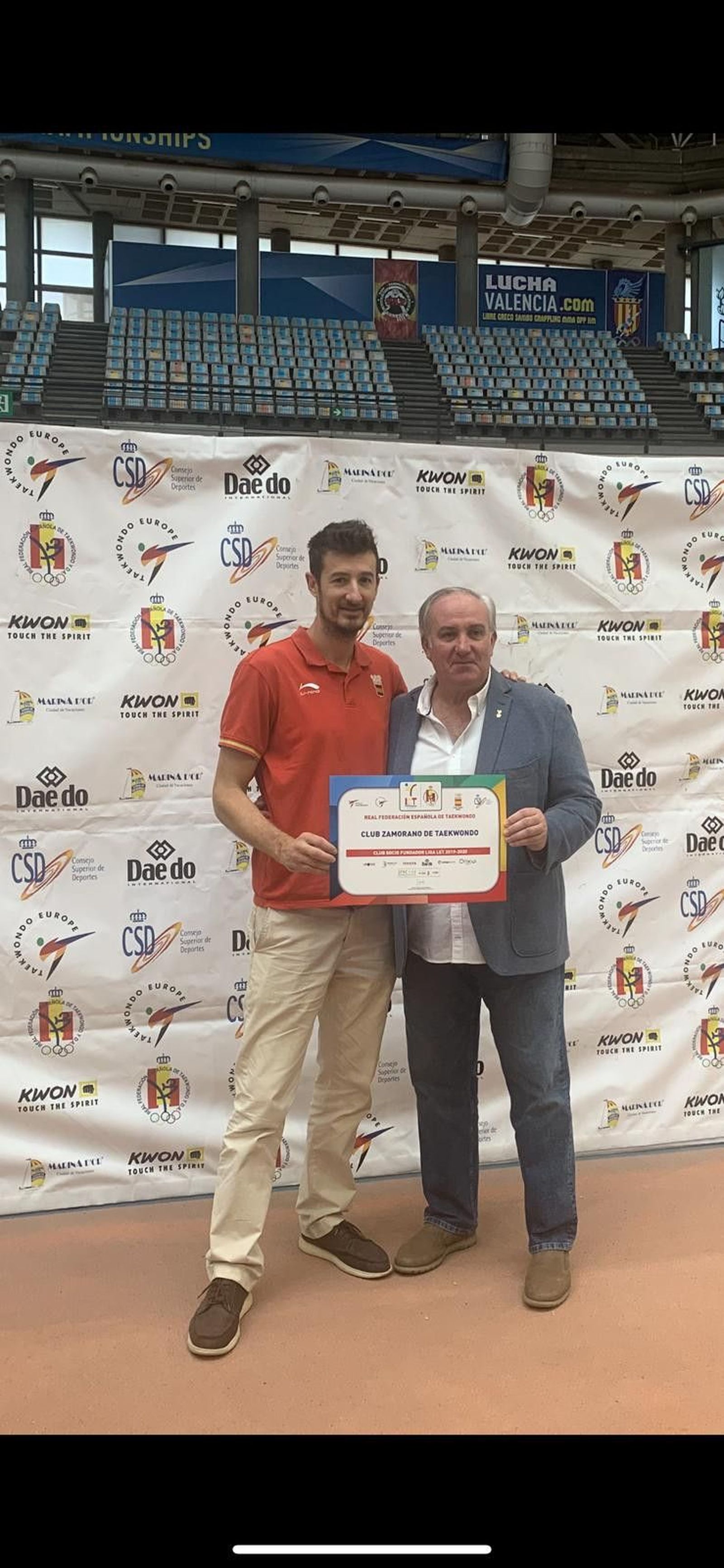 PHOTO 2019 10 20 13 19 04