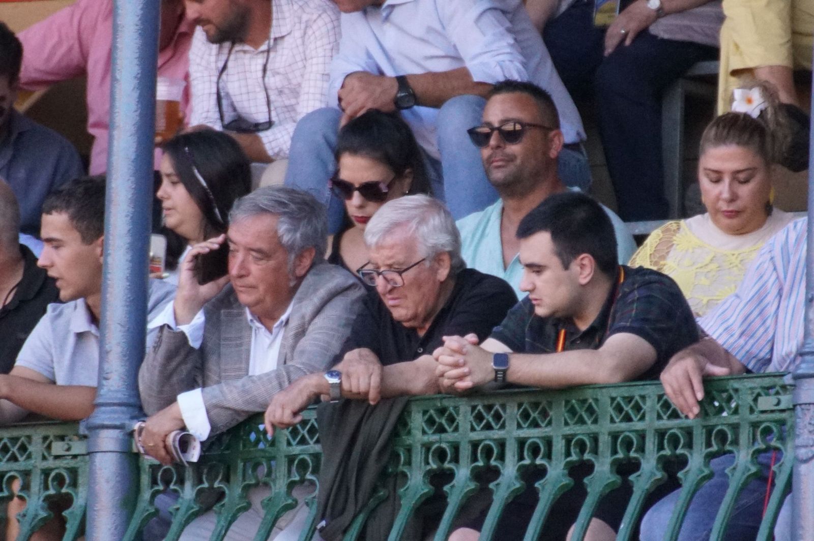 Así han vivido los salmantinos el primer festejo de la feria taurina 2025: imágenes del ambiente en los tendidos y en el patio de cuadrillas