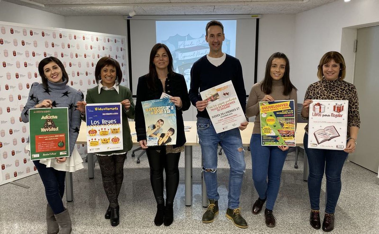 Presentación agenda cultuiral diciembre 1