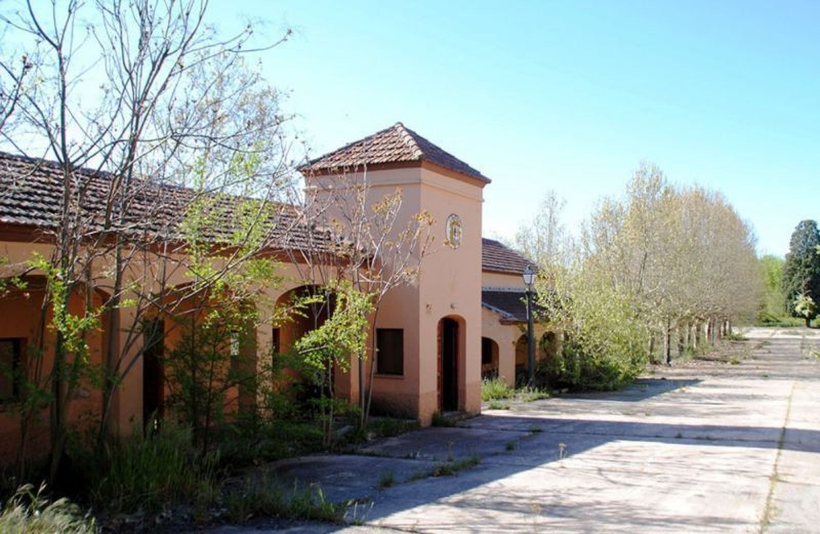 Campamento militar de Monte La Reina