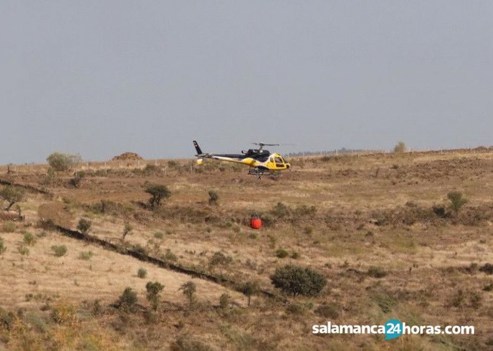 Helicóptero incendios (2)
