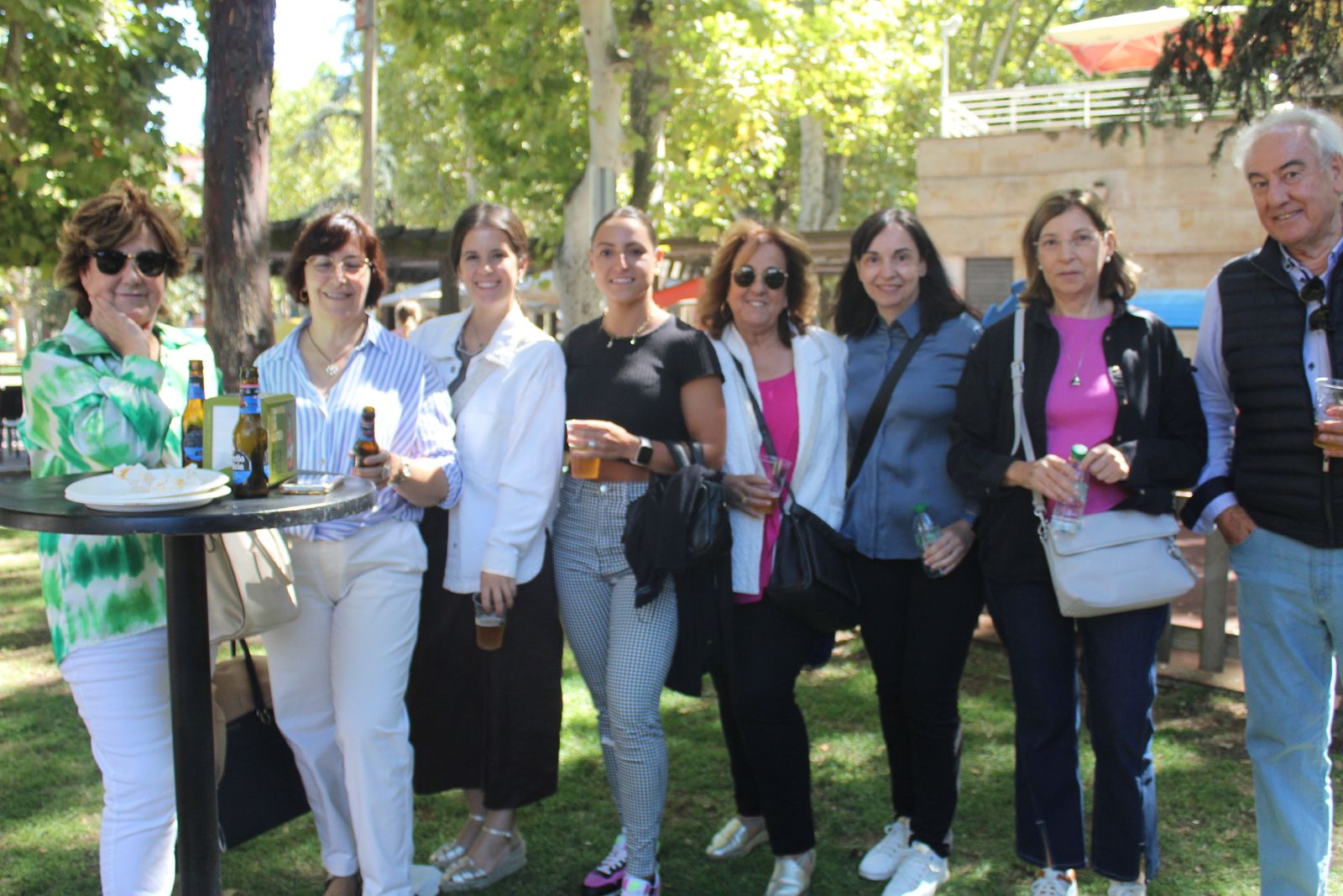 Ambiente en la Feria de Día en el mediodía de este jueves