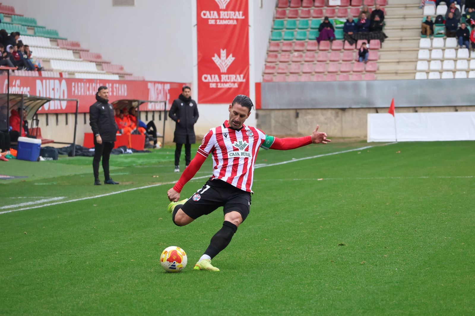 Zamora CF - Barakaldo (43).JPG