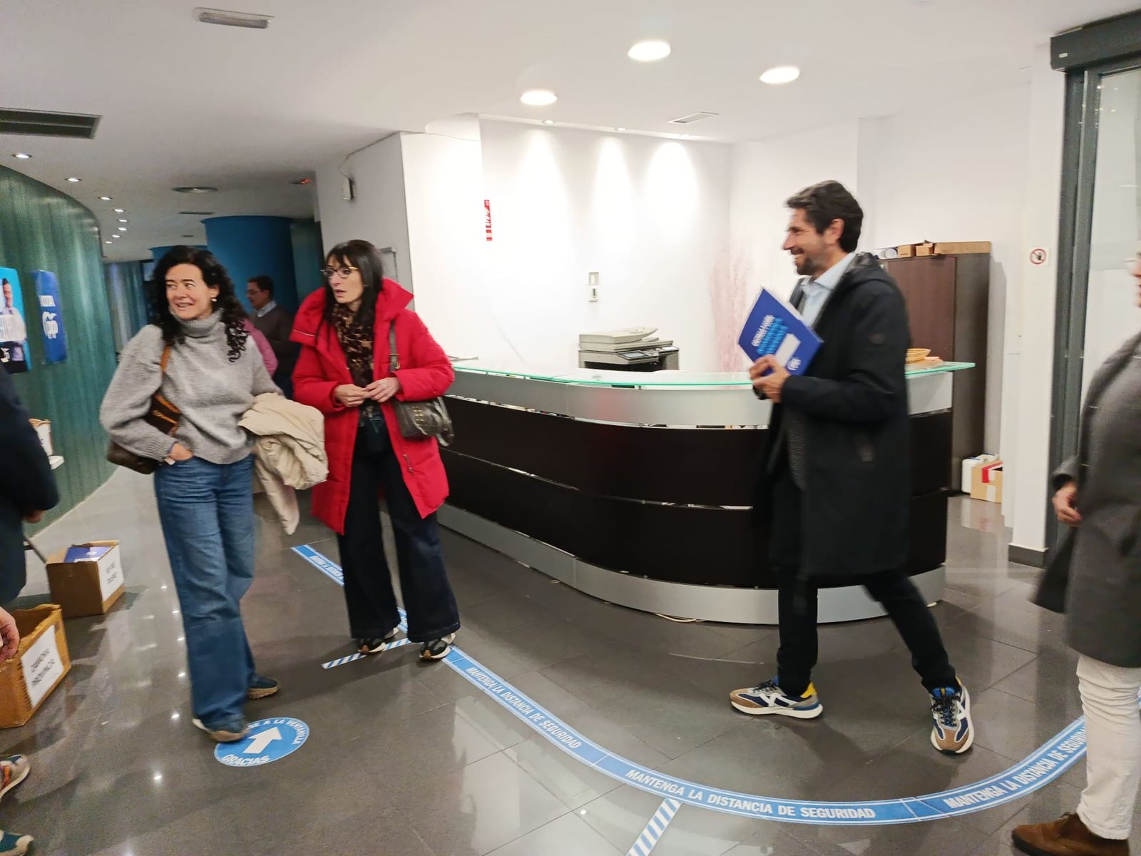 Noeche electoral en la sede del PP en Zamora