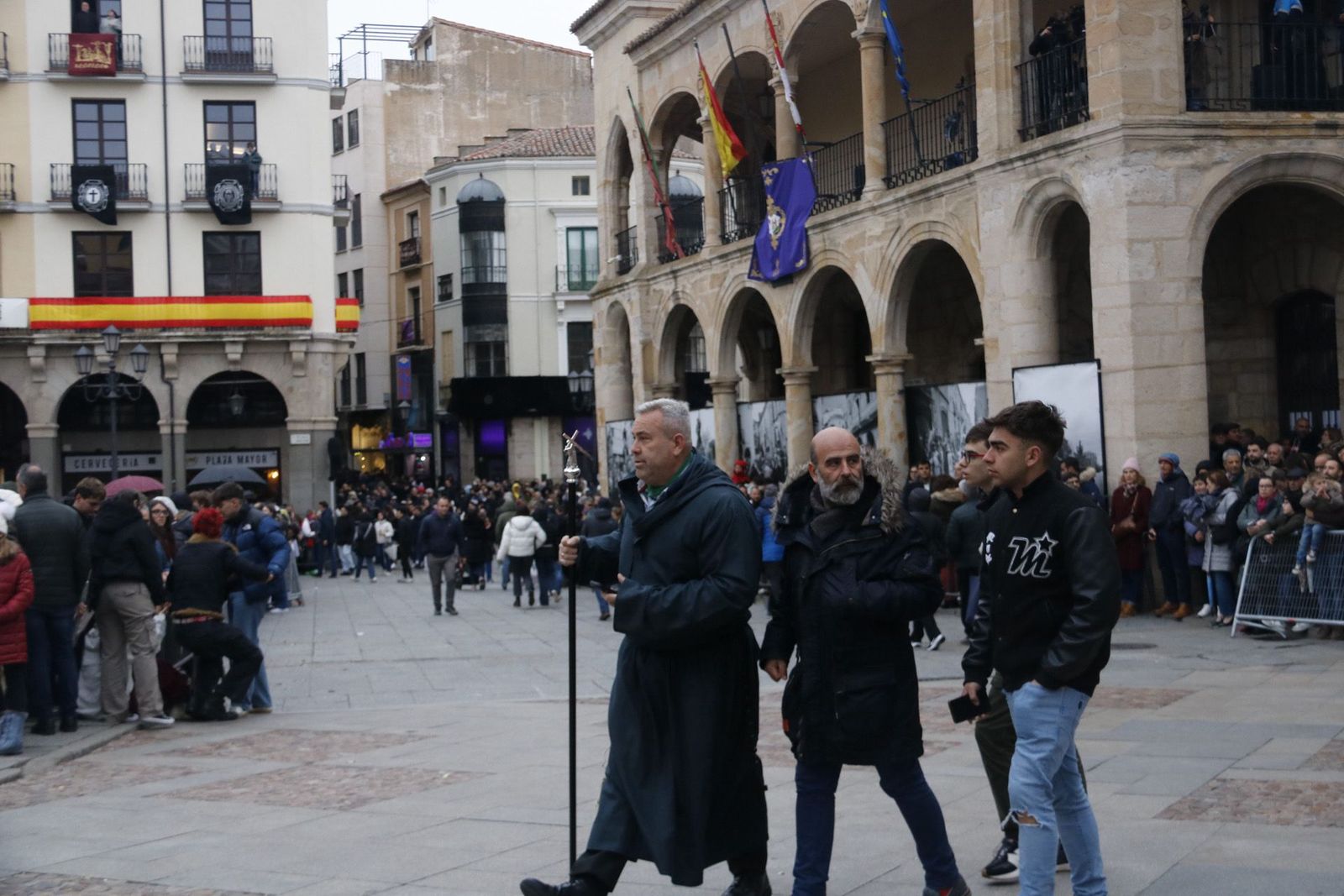 suspension-de-la-procesion-de-la-virgen-de-la-soledad-39