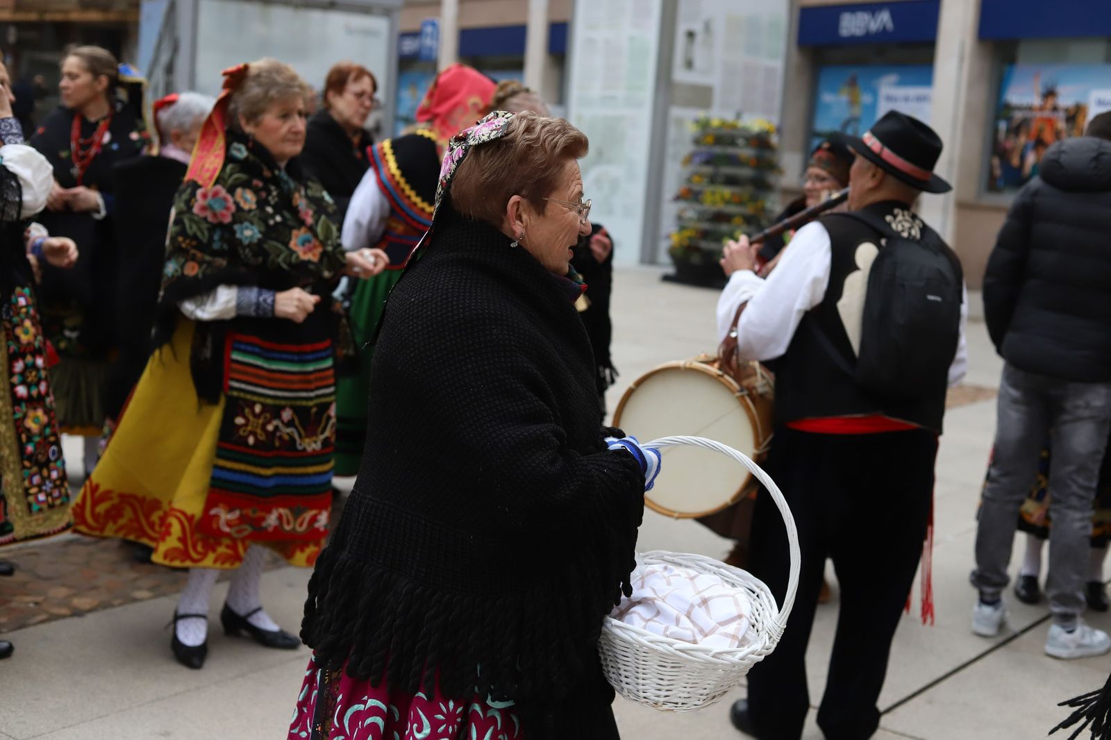 GALERÍA | Las águedas celebran la tradición por las calles de Zamora