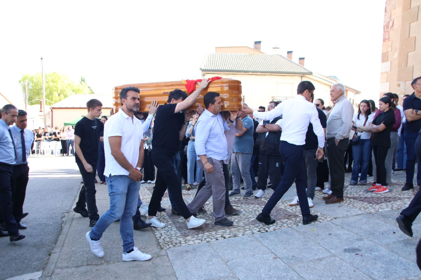 Entierro de María Caamaño en Encinas de Abajo