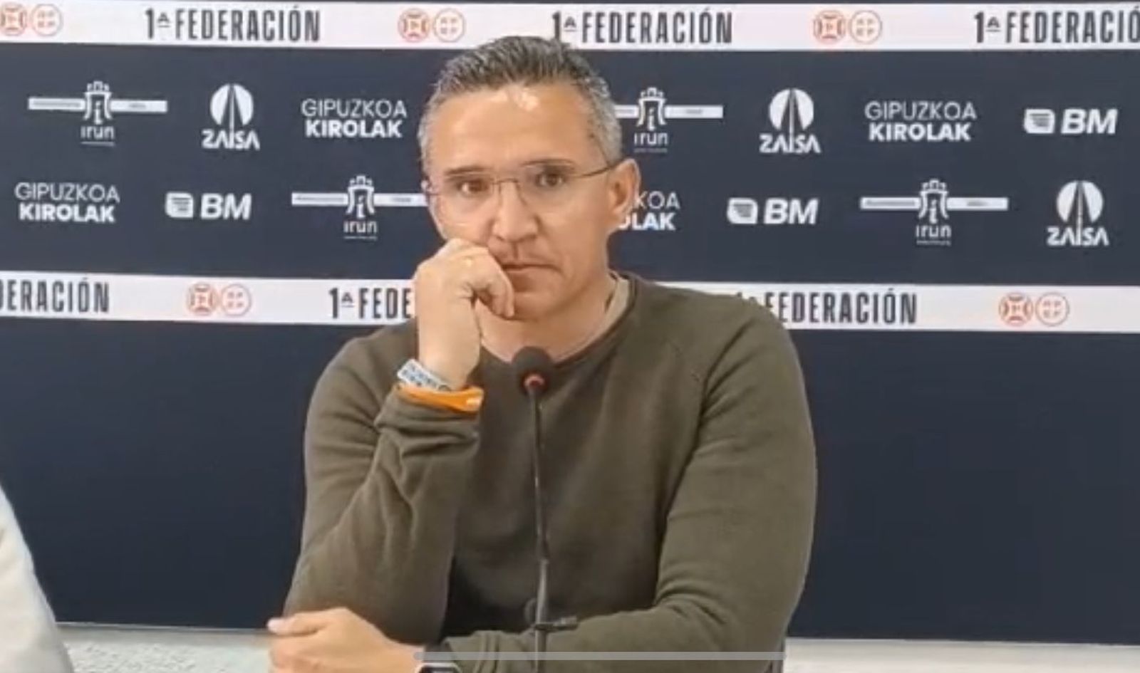 Dani Ponz en rueda de prensa tras la derrota contra el Real Unión