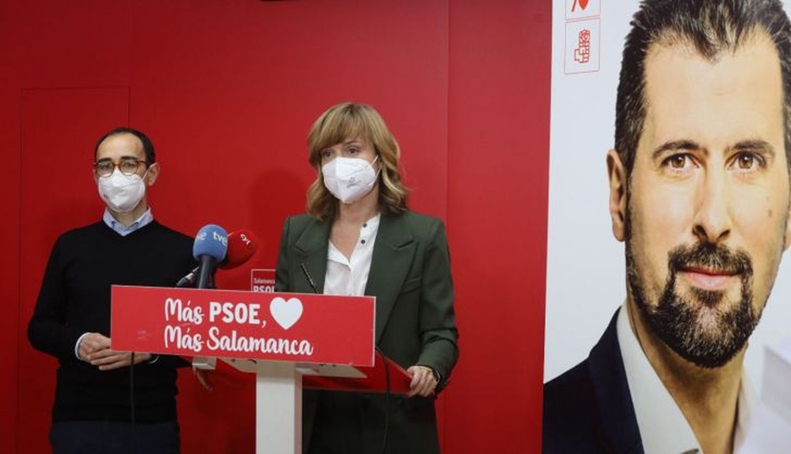 Pilar Alegría durante su visita a Salamanca (3)