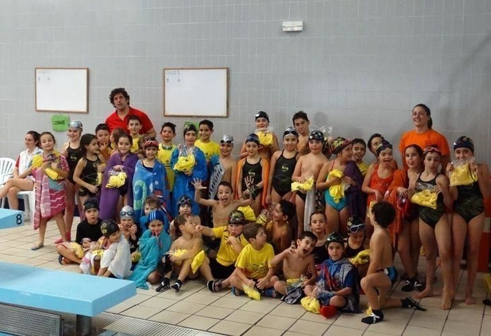 Salvamento Dragones se impone en la primera jornada de los Juegos Escolares