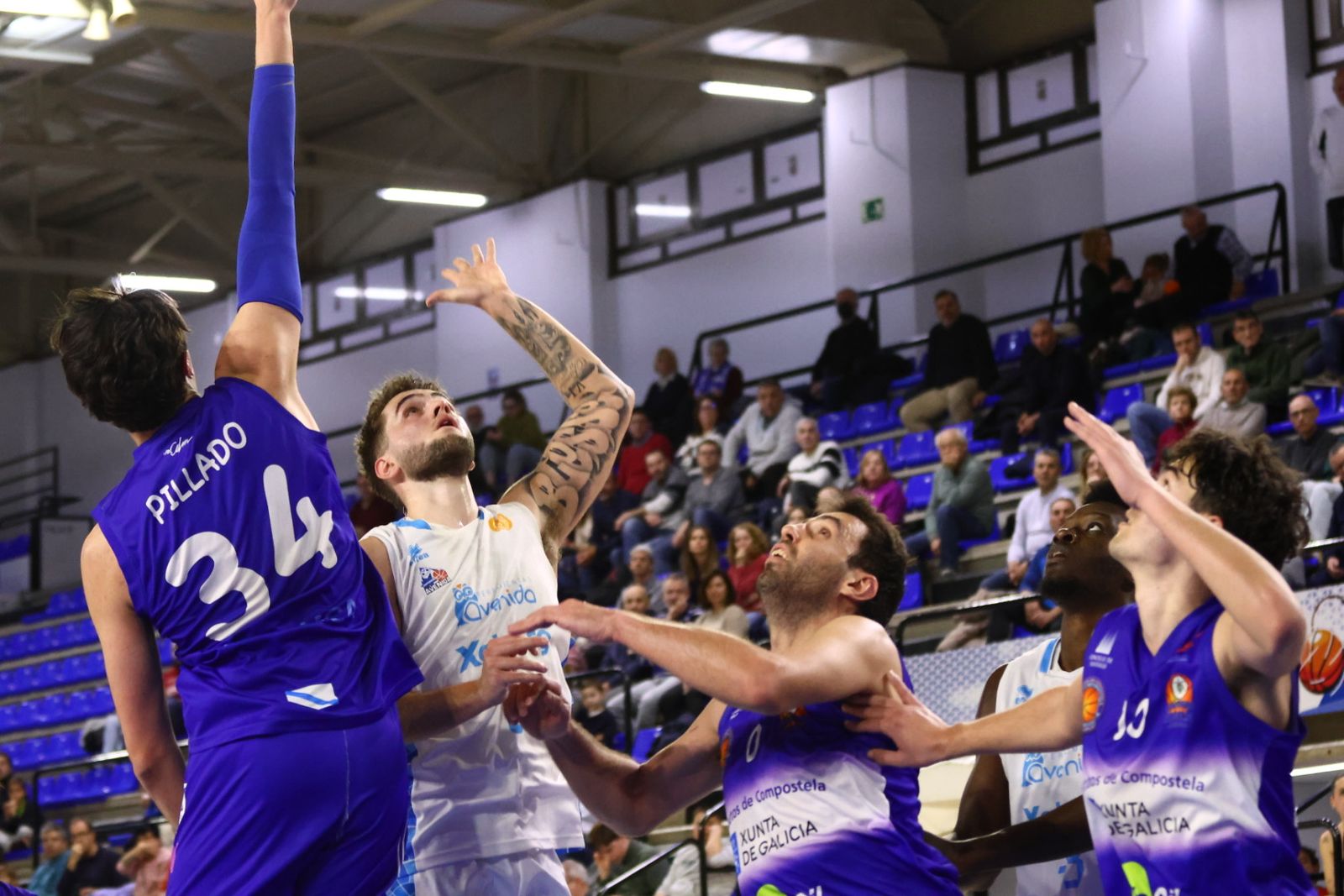 Perfumerías Avenida - CB Rosalía