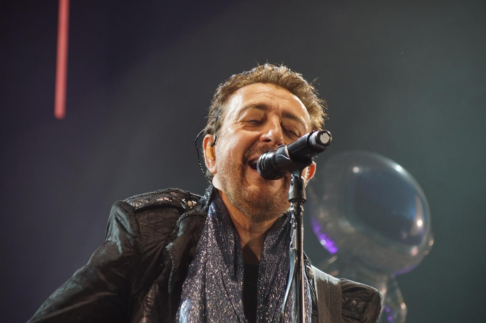 concierto-de-manolo-garcia-en-el-multiusos-sanchez-paraiso-fotos-juanes-55