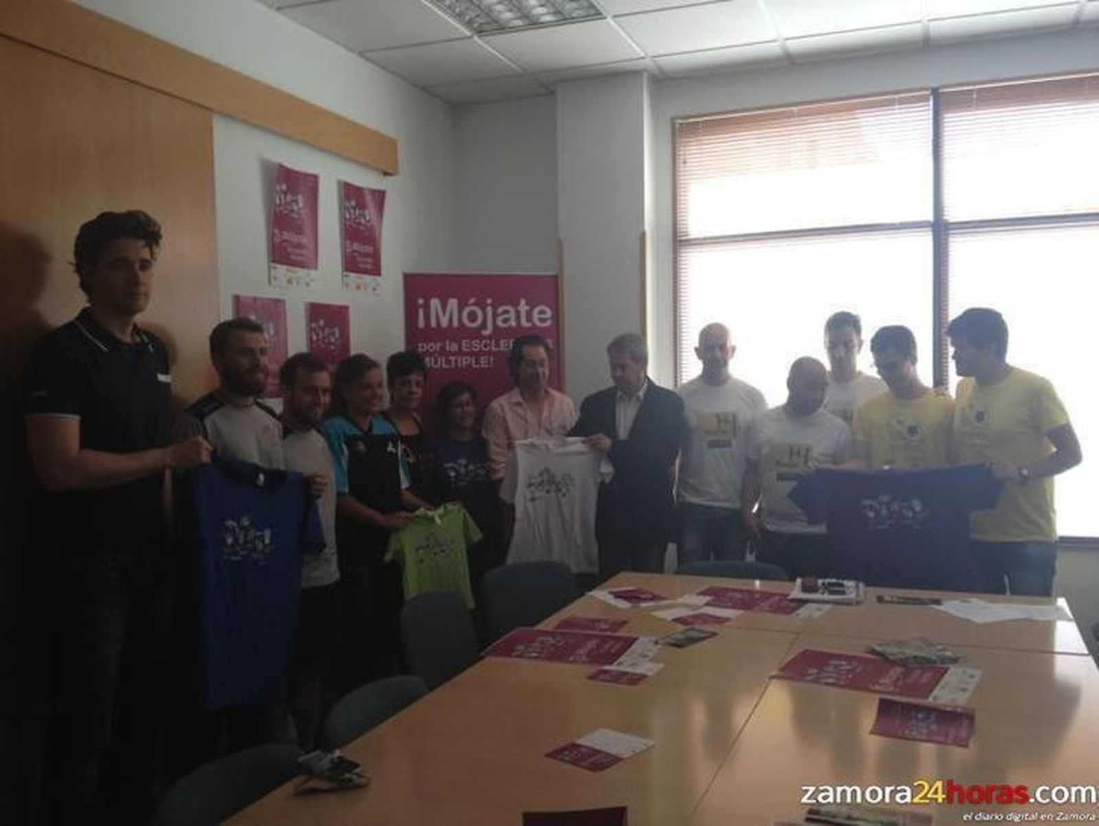 ¡Mójate por la Esclerosis Múltiple!