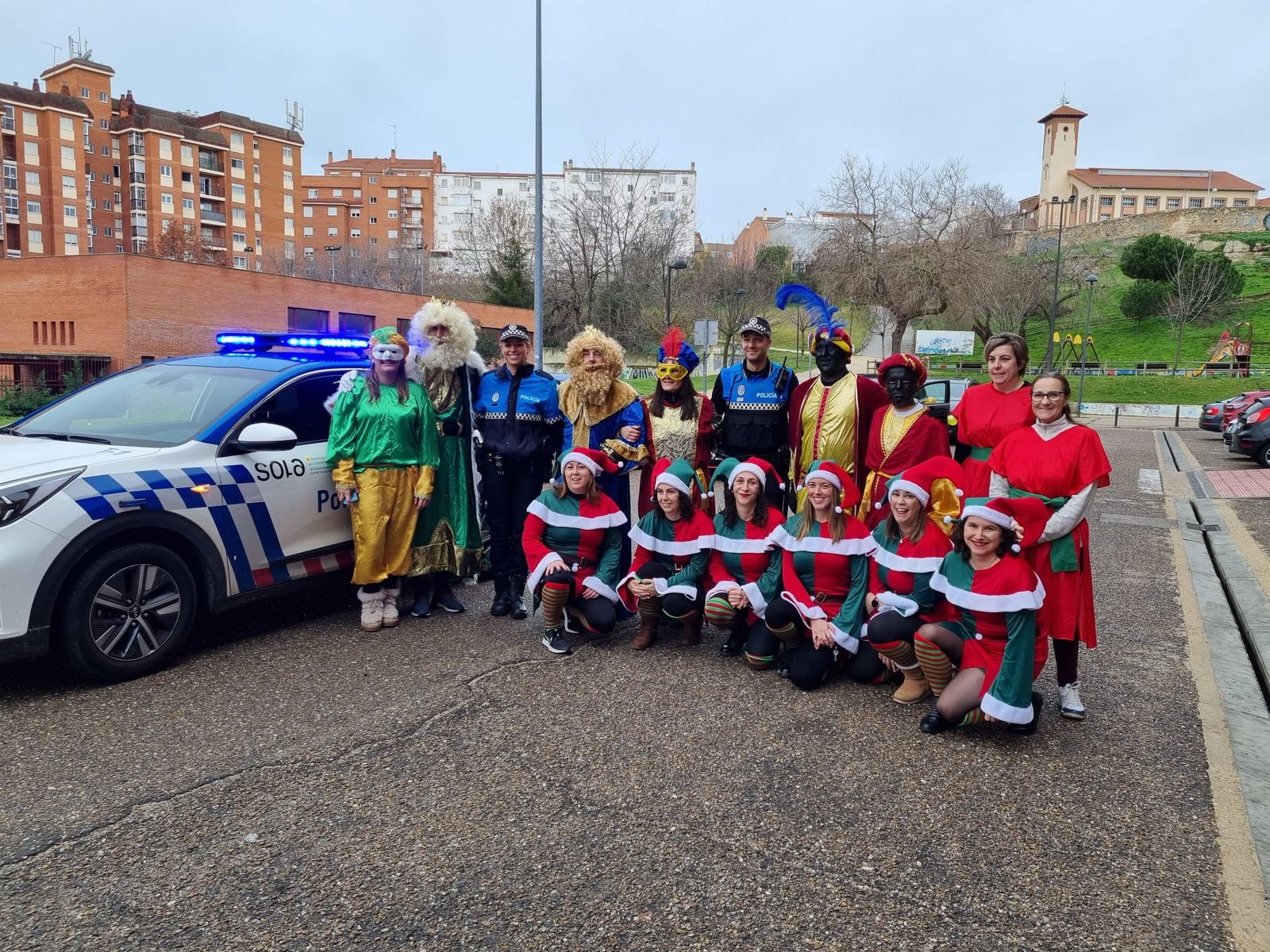 Visita de los Reyes Magos al CEIP Sancho II (2)