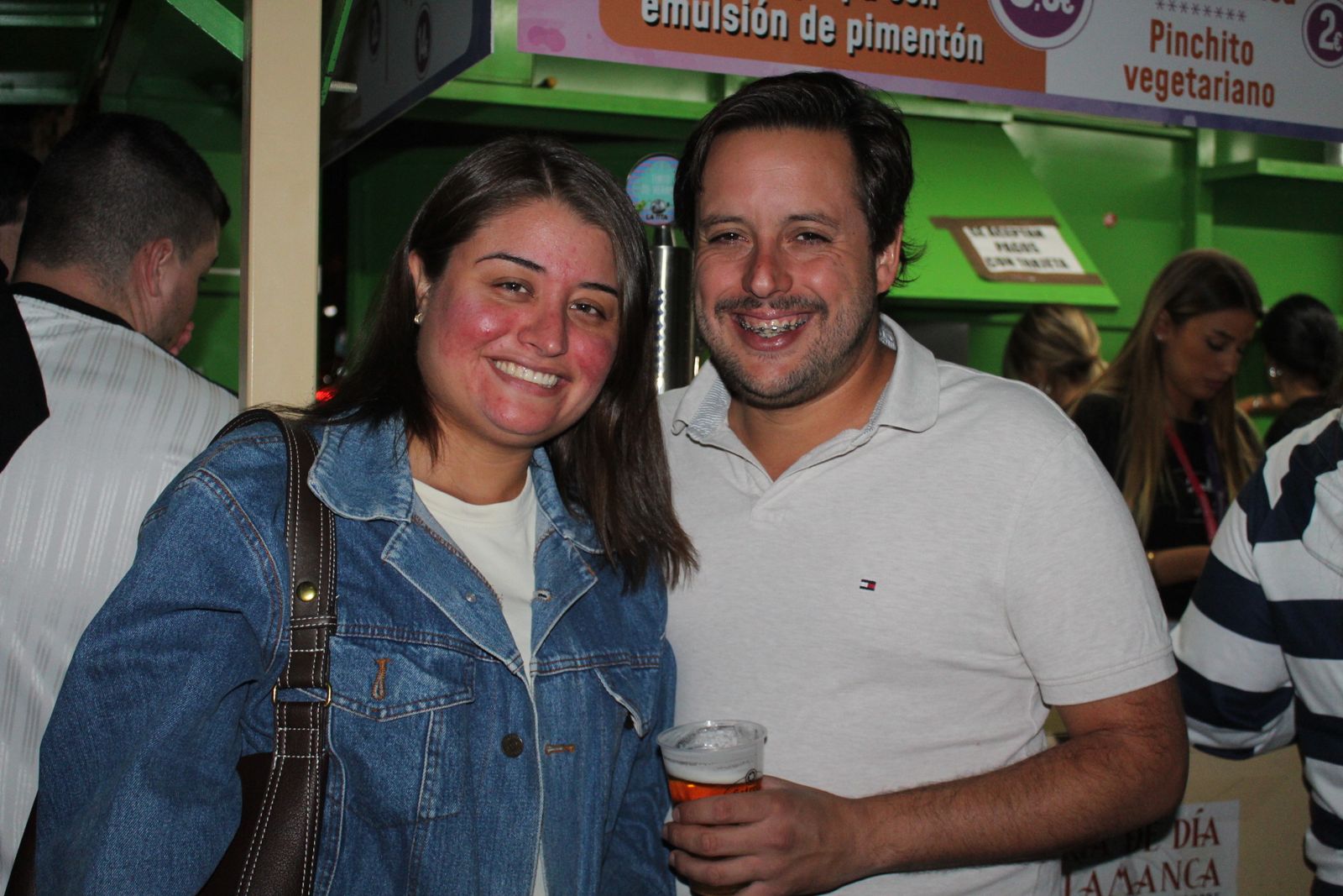 Ambiente en la Feria de Día en la tarde de este lunes